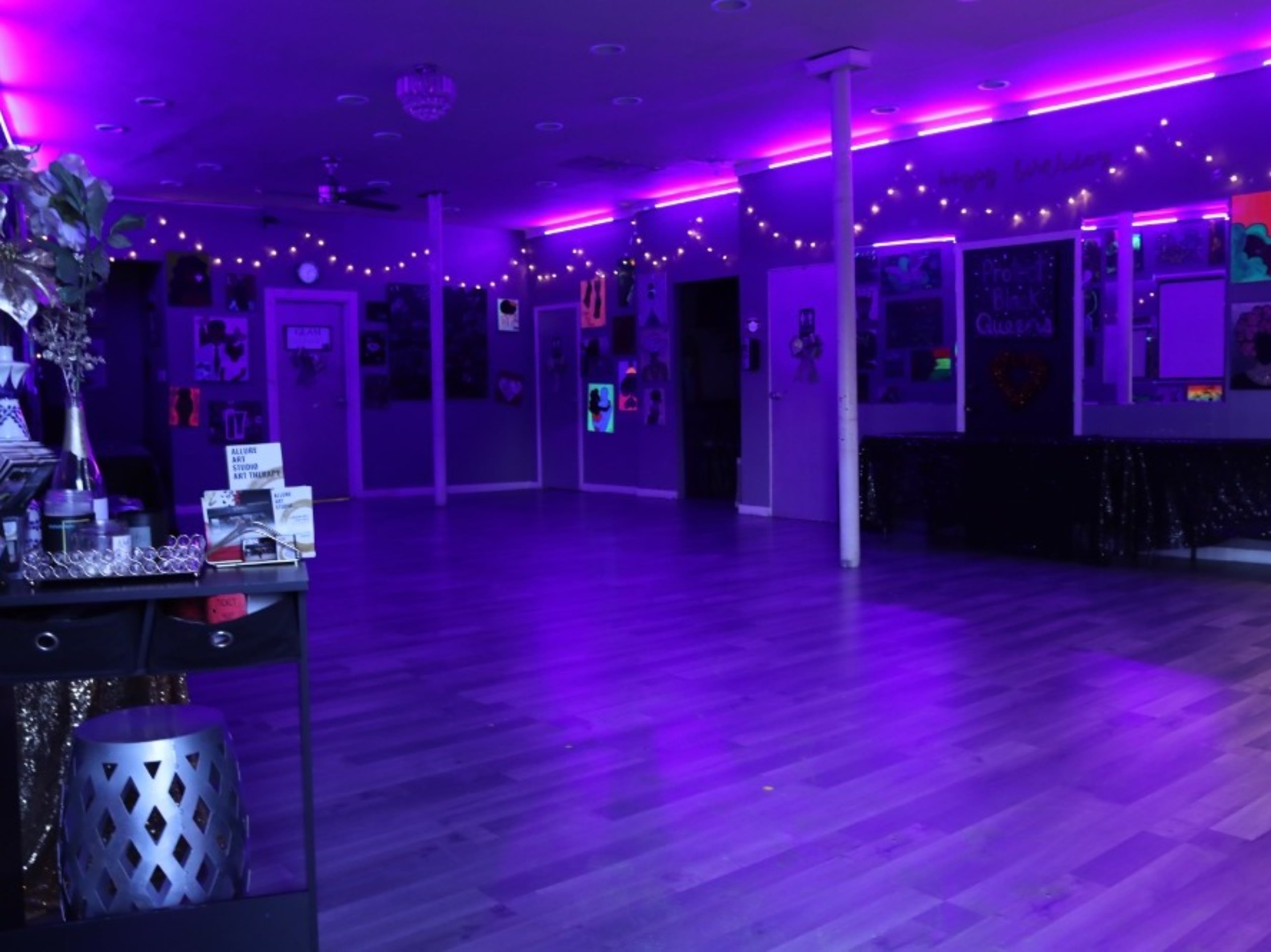 Blacklight