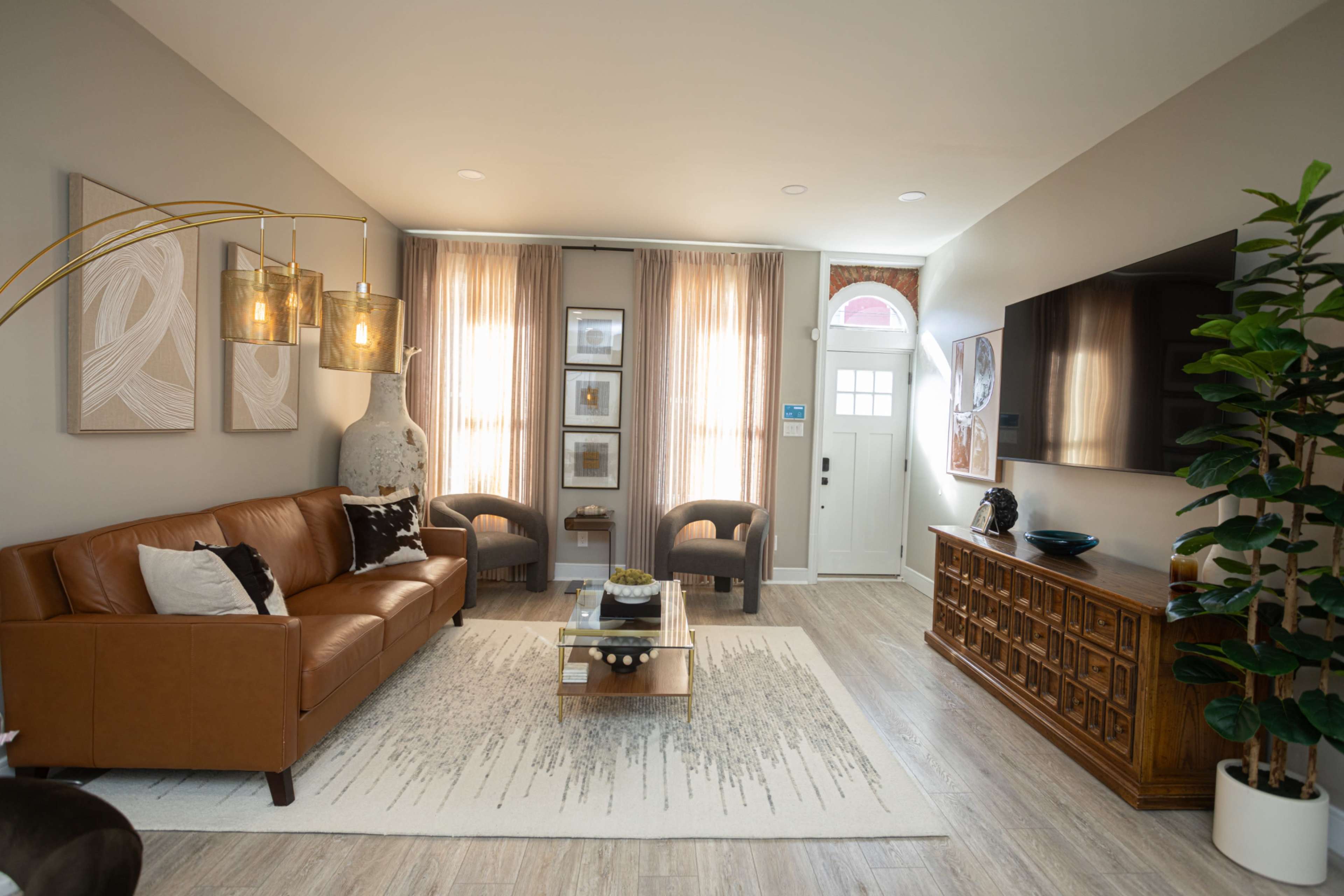 ✨ Luxe Boutique Style Retreat – Prime Location ✨ Image in Newbold, Philadelphia, PA