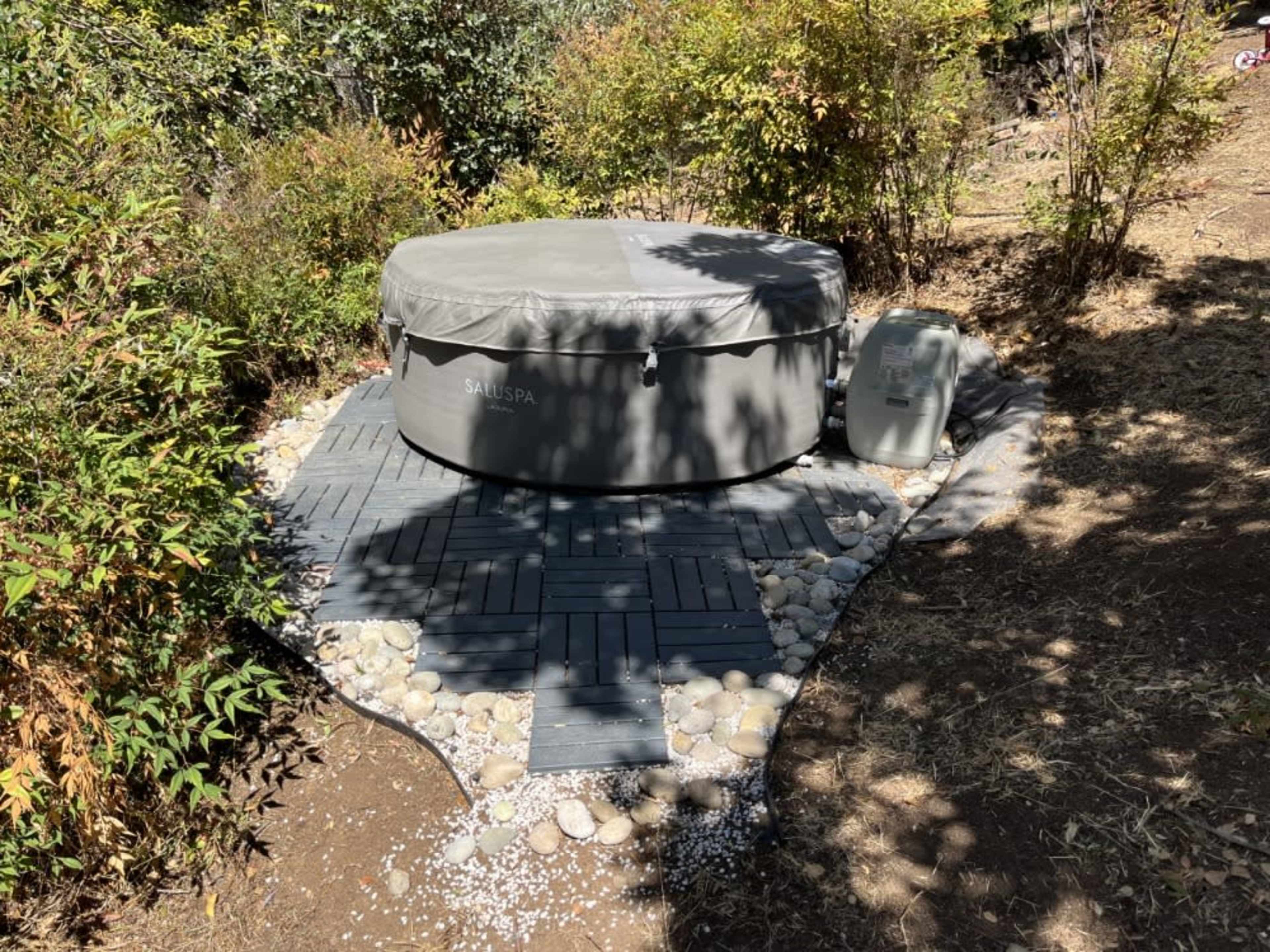 Inflatable hot tub in the garden