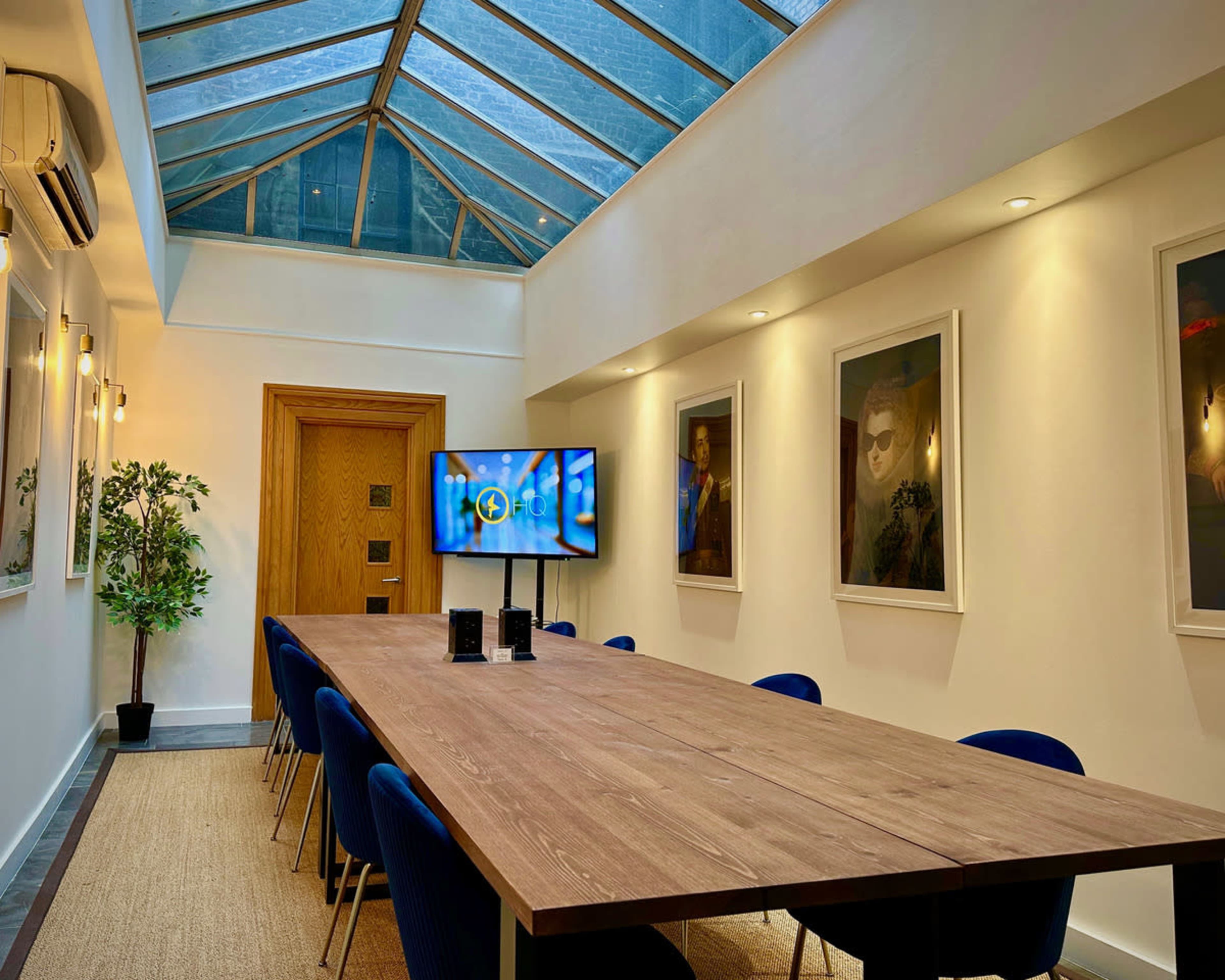 Central Soho Townhouse Meeting Rooms - Conservatory Image in Soho, London, ENG