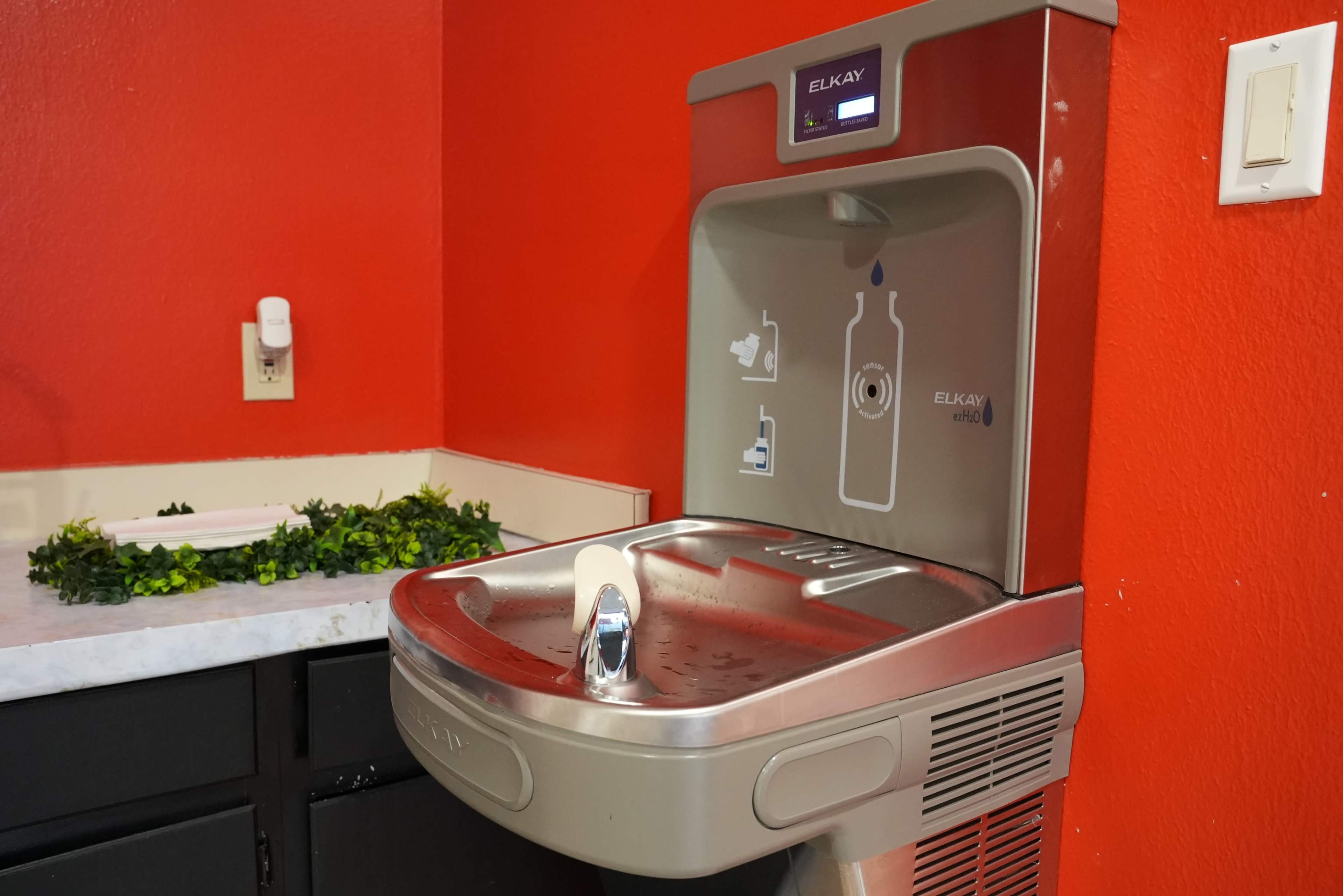 Room 7 - Mirrored Studio.  Hourly Rental Near Addison Dallas Image in Farmers Branch, Dallas, TX