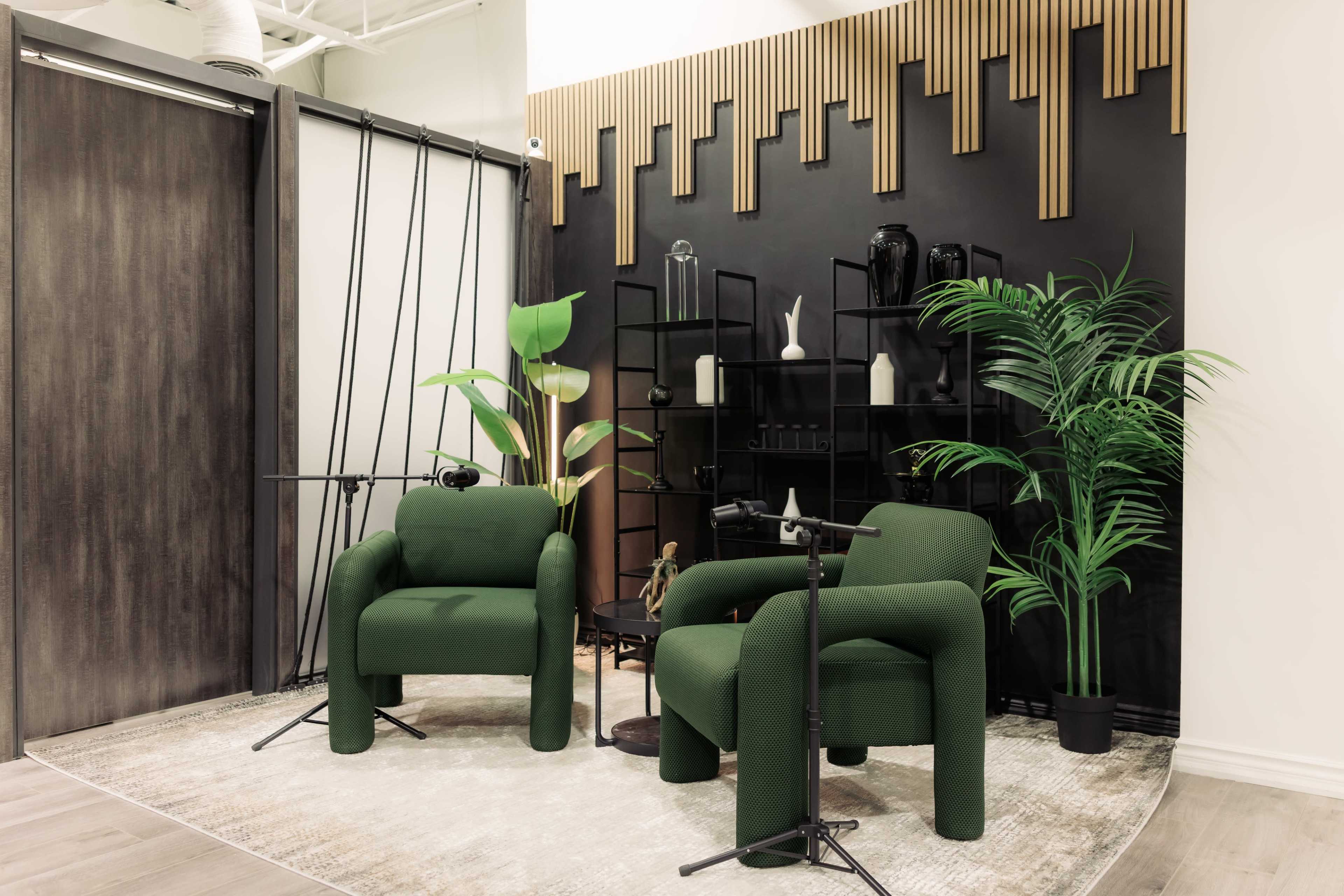 Spacious Industrial Photo & Video Studio Image in Concord, Maple, ON