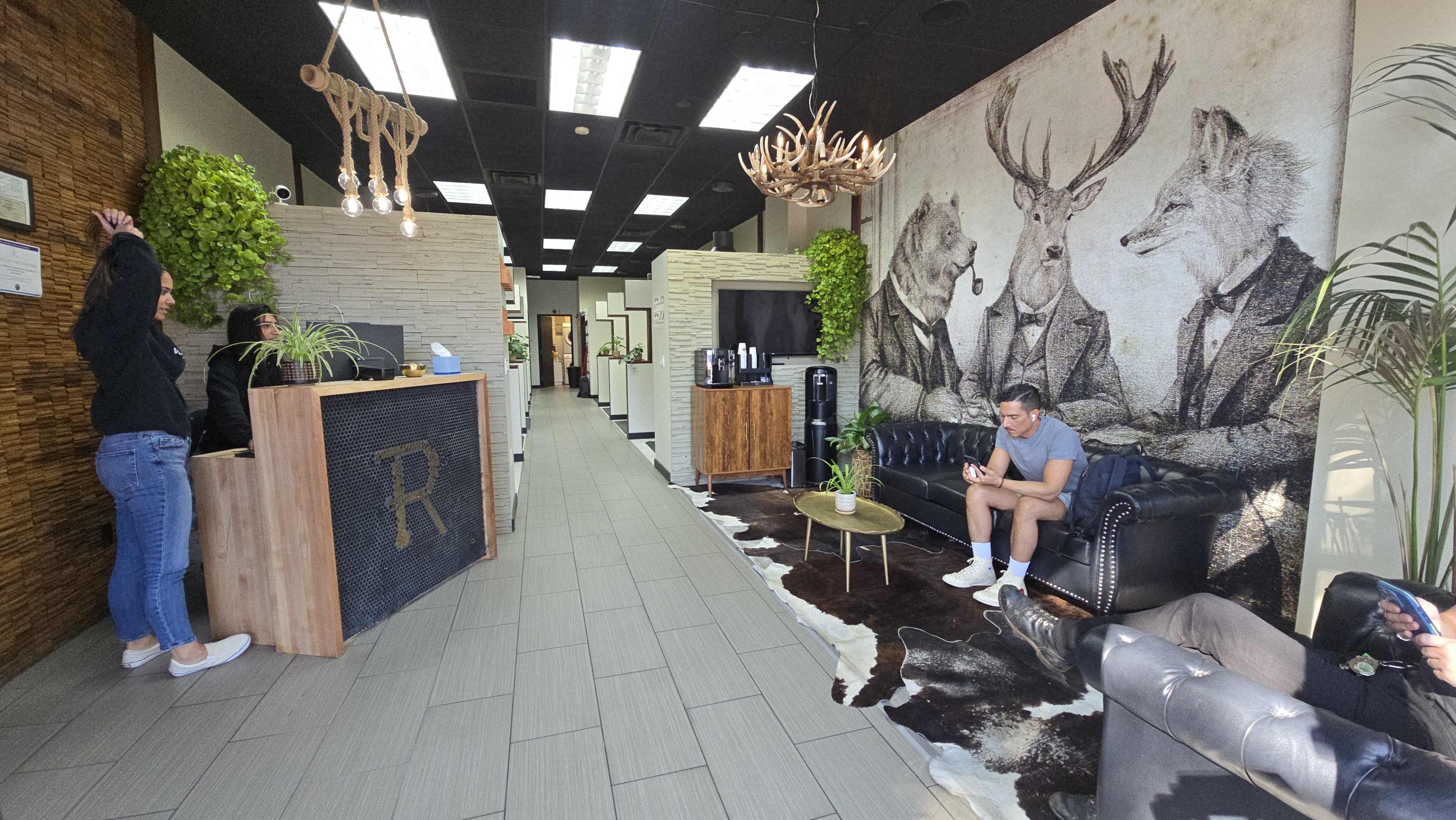 Hair salon studio Image in Central LA, West Hollywood, CA