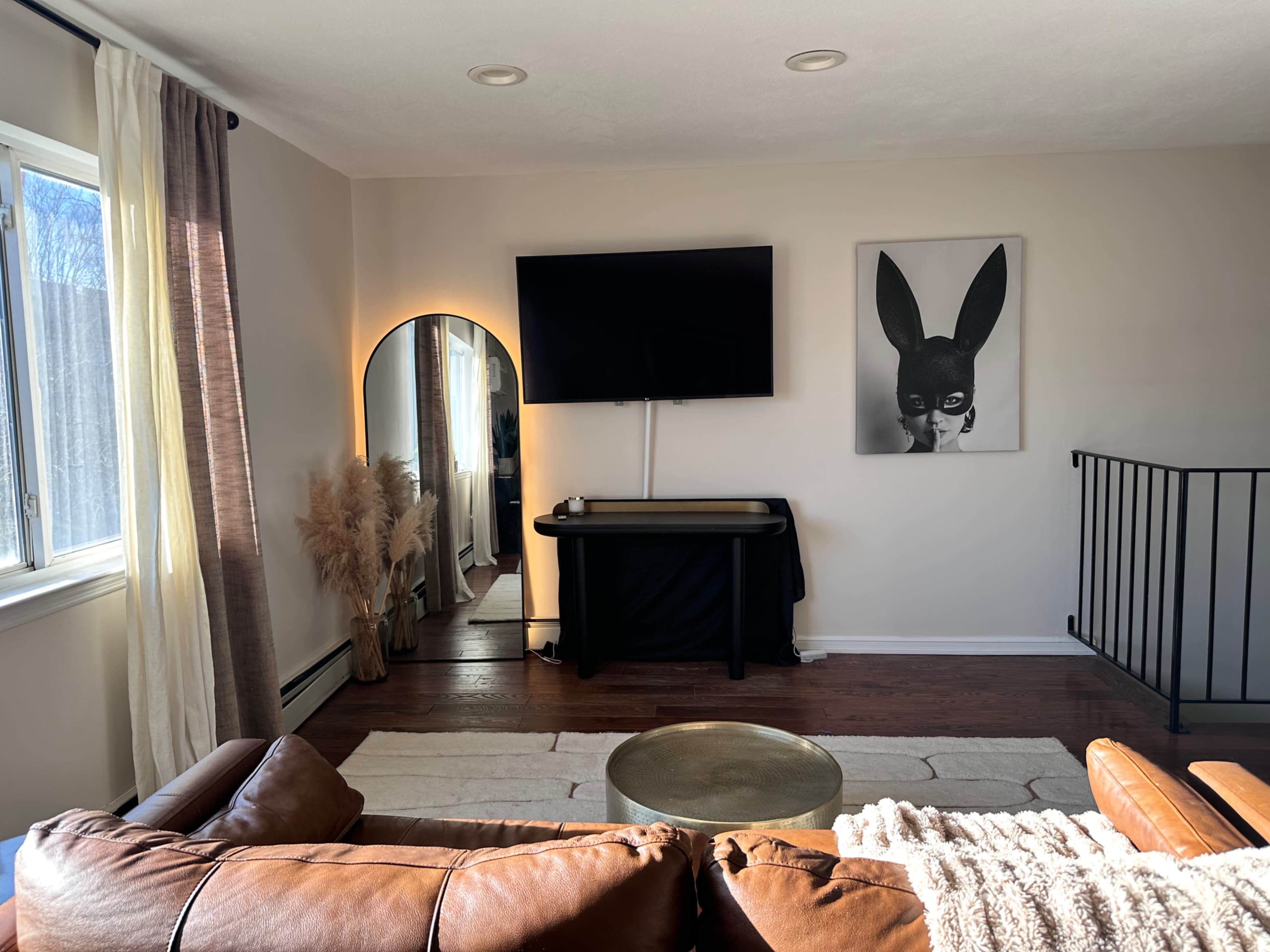 Modern 1 Bedroom Image in Harding Park, Bronx, NY