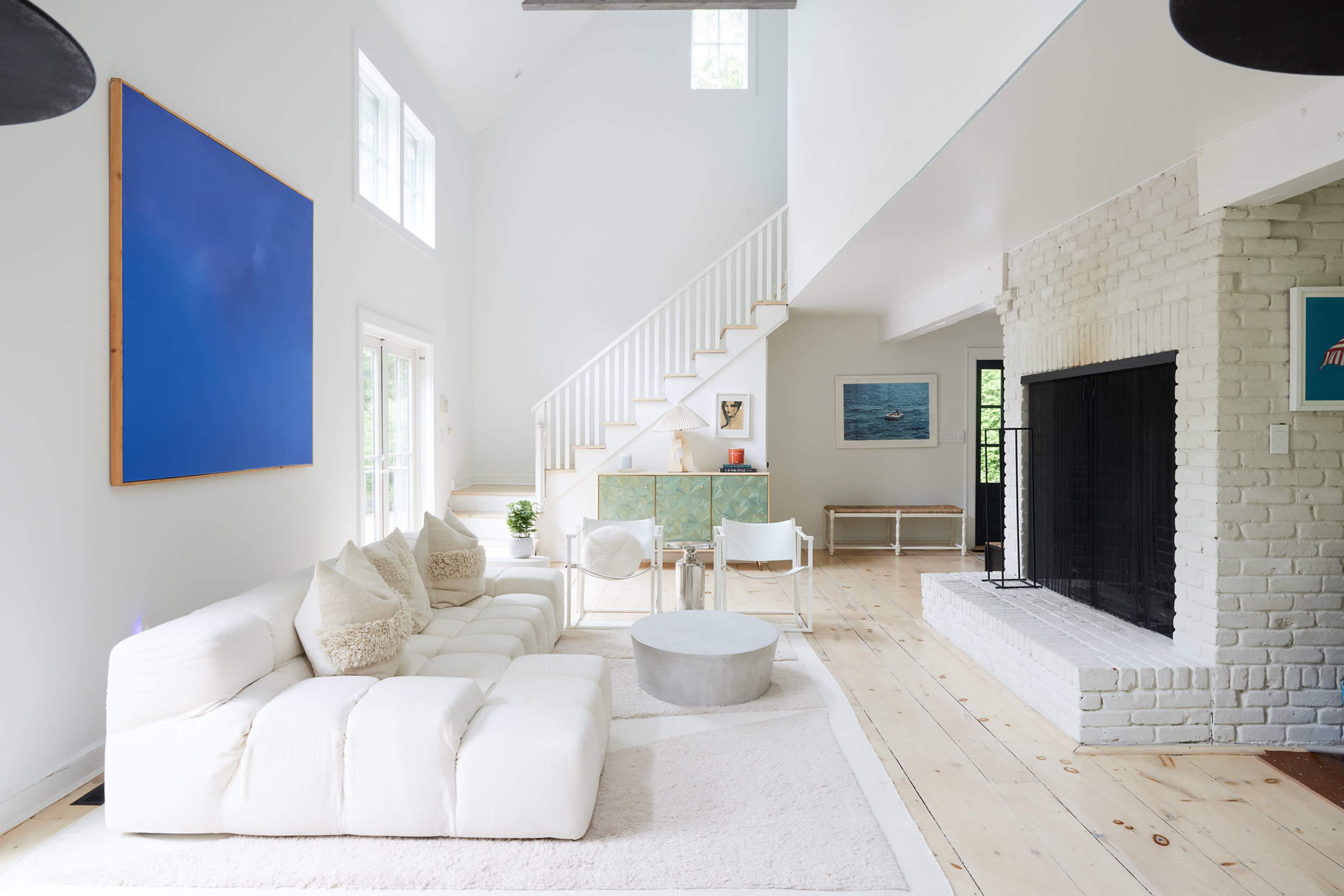 Luminous White 3-Story Open Oasis Home in Amangasett Image in East Hampton, Amgansett, NY