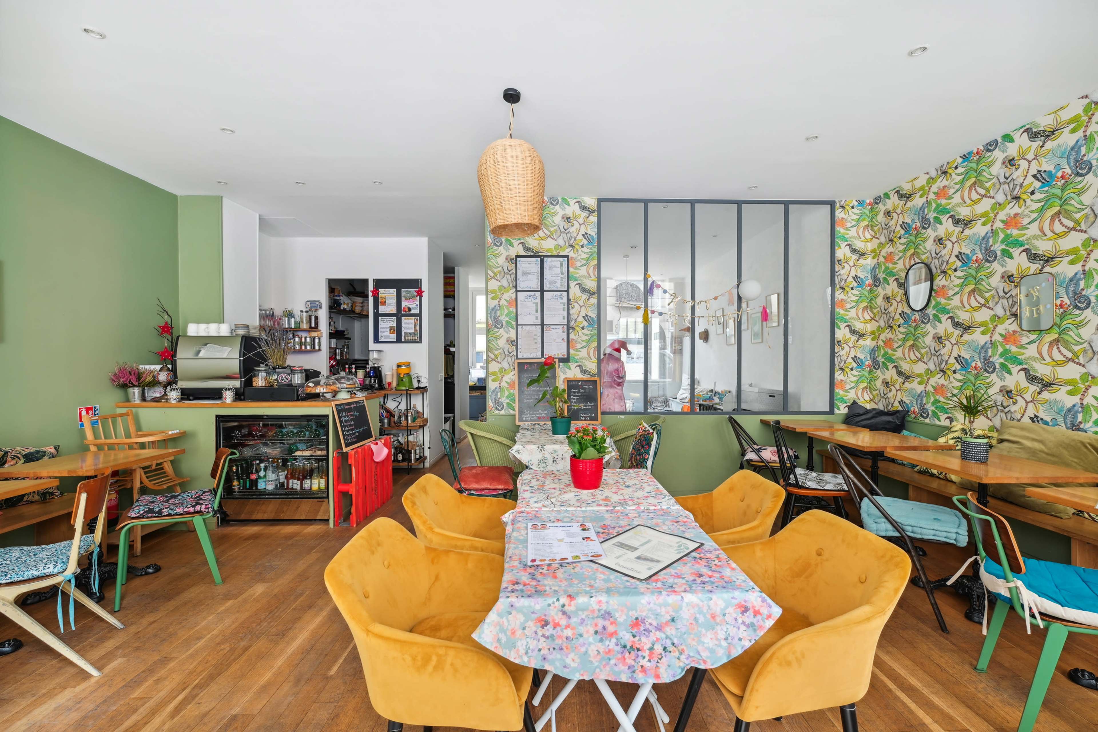 Coffee Shop cosy à privatiser dans le 18ème arrondissement de Paris Image in Grandes-Carrières, Paris