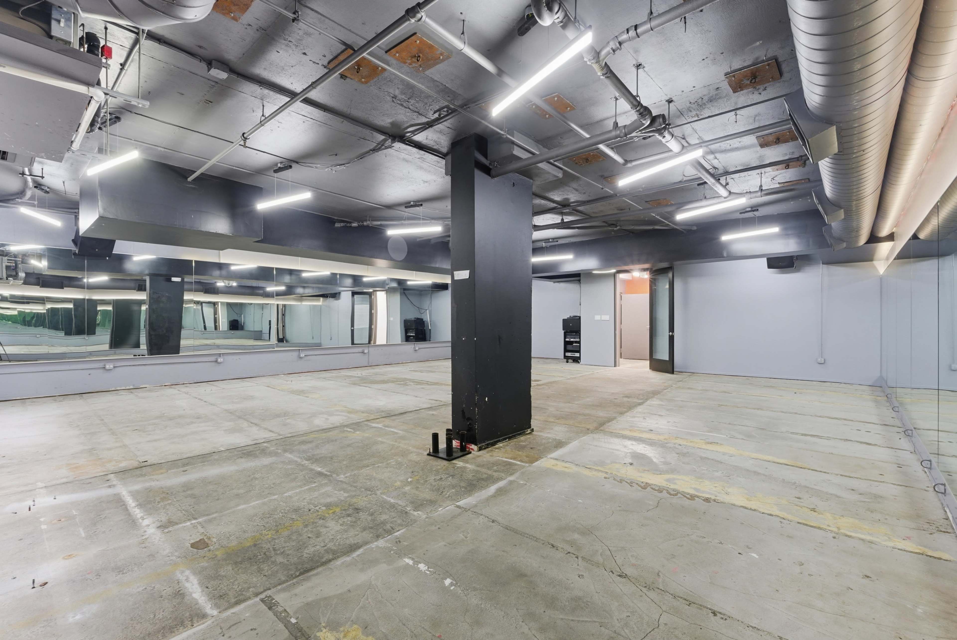 3,500 Sqft Mission St. Storefront Studio & Venue - Steps from 16th St Mission BART Image in Mission District, San Francisco, CA