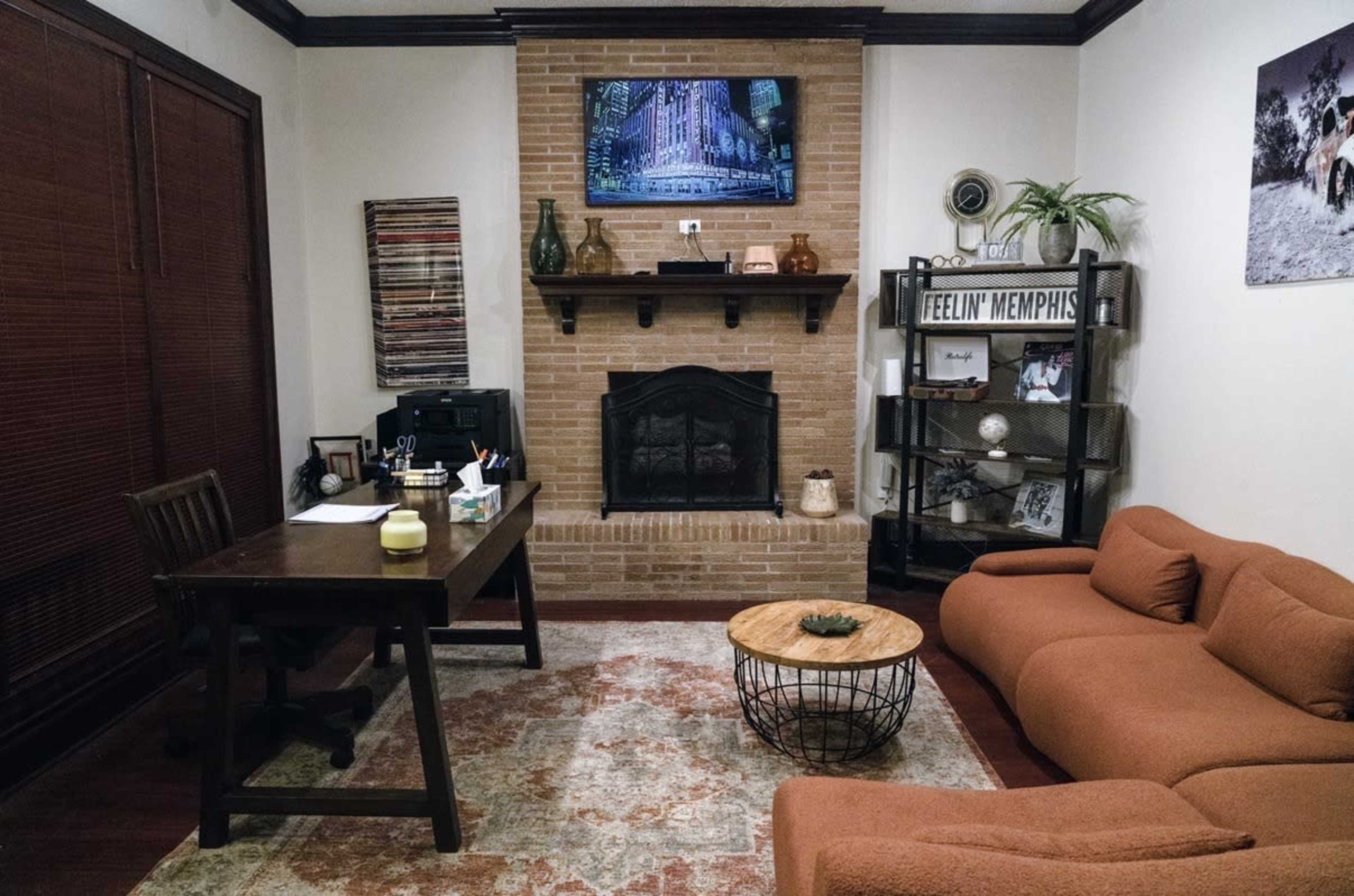 Memphis Luxe Content Mansion Image in Whitehaven, Memphis, TN