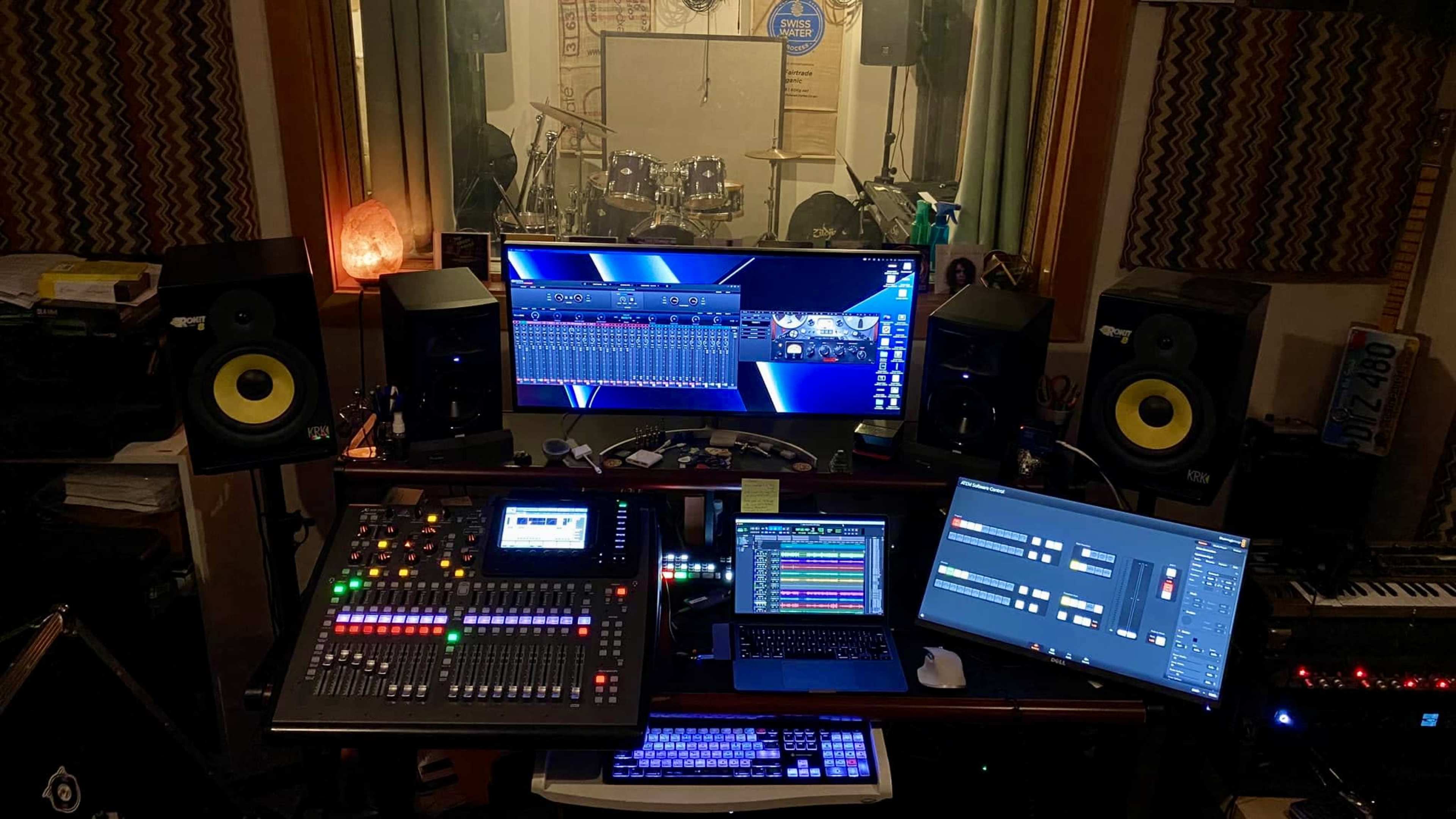 Fountain District Rehearsal Space - Studio #7 Image in Cornwall Park, Bellingham, WA