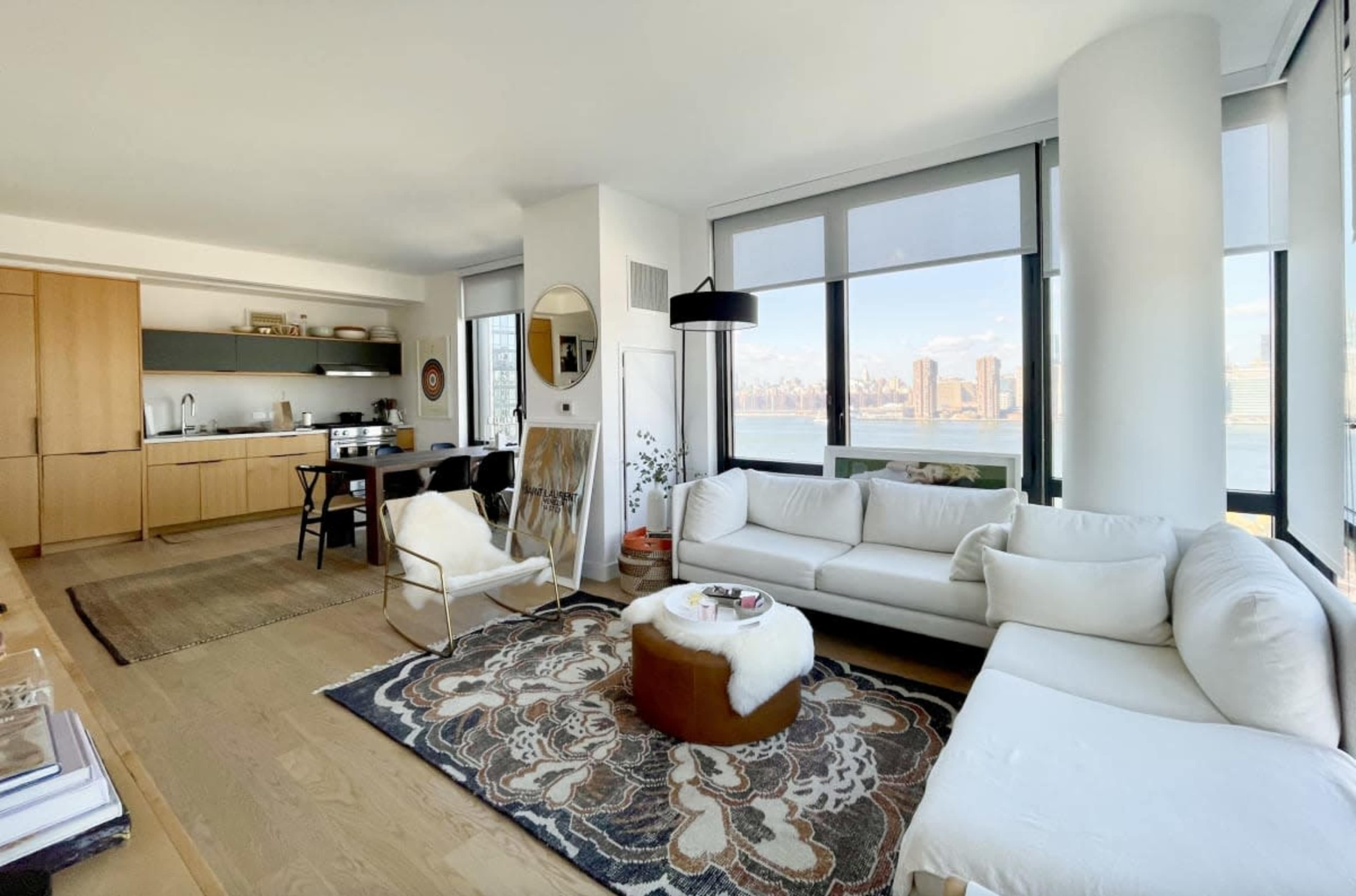 Greenpoint Waterfront Loft with Spectacular Skyline View Image in Greenpoint, Brooklyn, NY