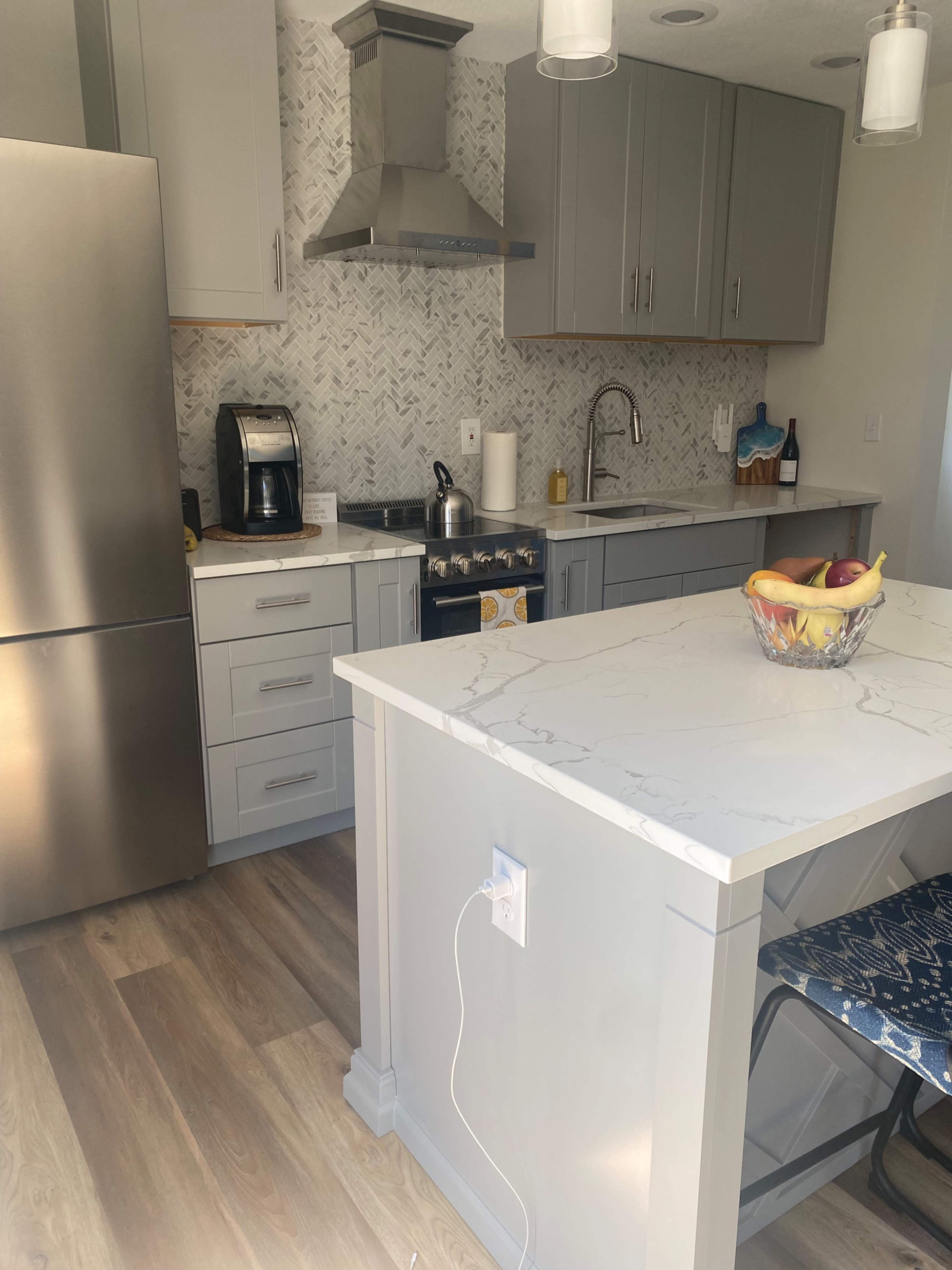 Happy Valley Private Apartment with Great Light and Space Image in , Clackamas, OR