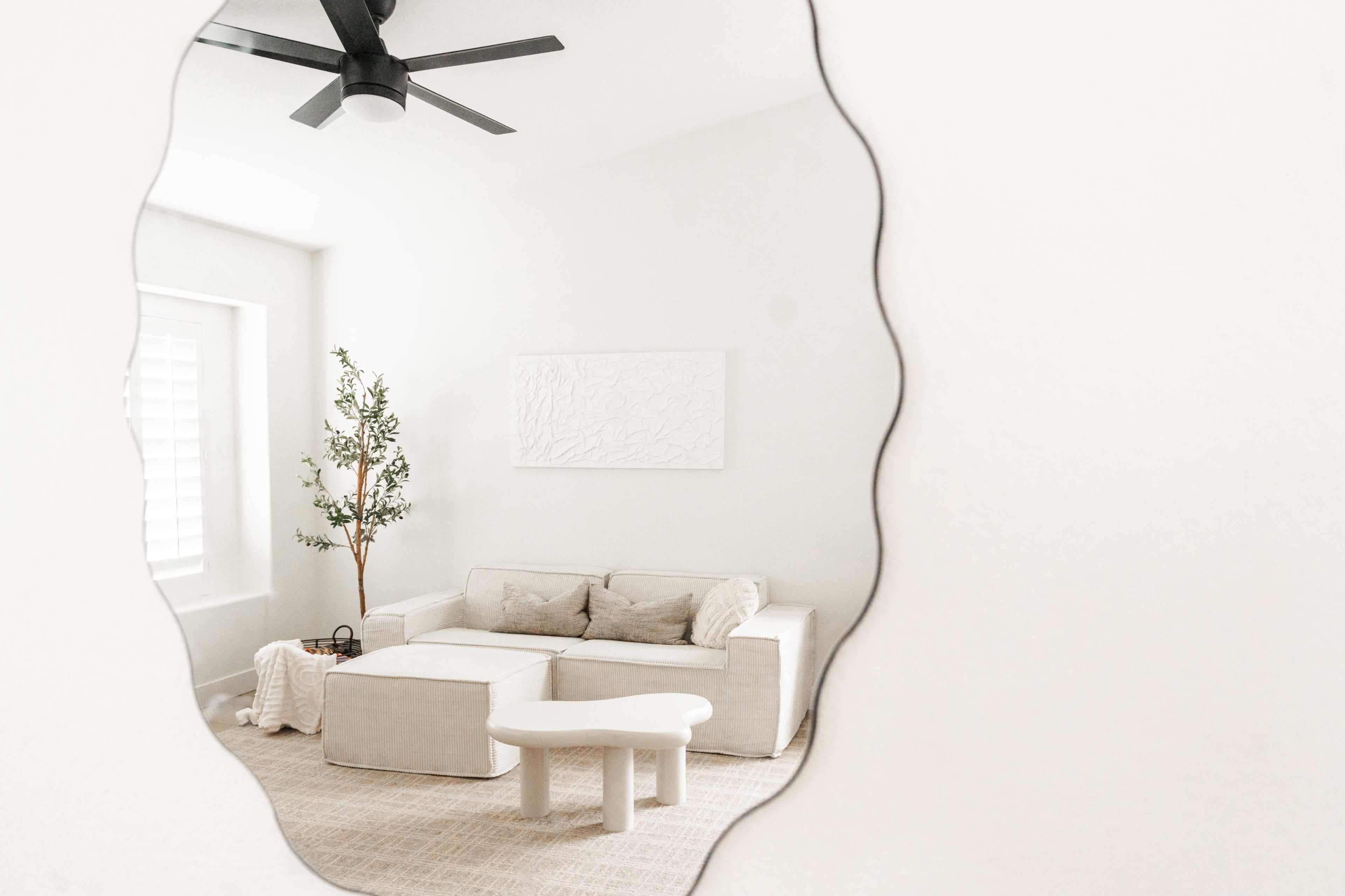 Modern Desert Stay in Peoria Image in Shavano, peoria, AZ