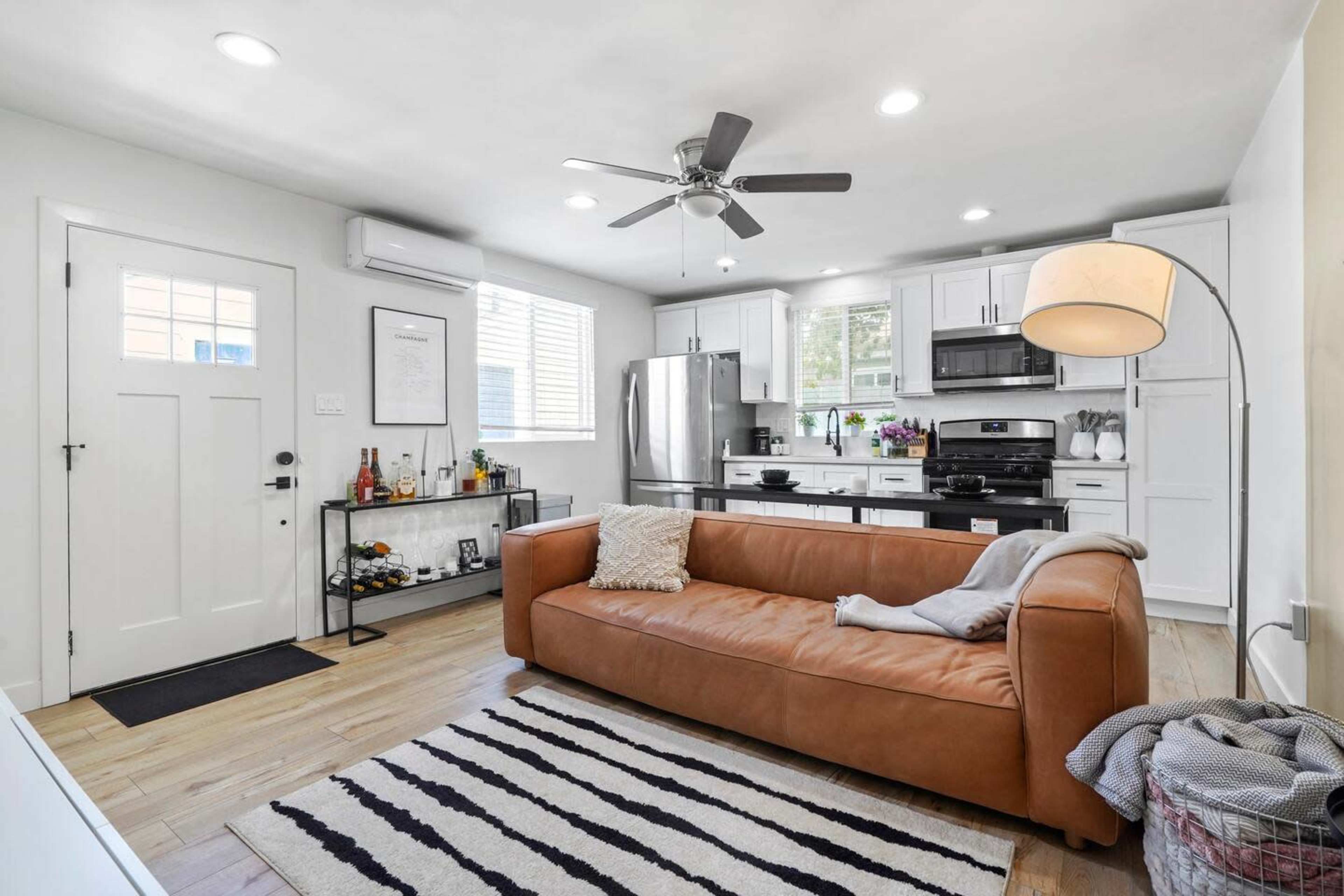 Private City Home with Dream Outdoor Space Image in South Los Angeles, Los Angeles, CA