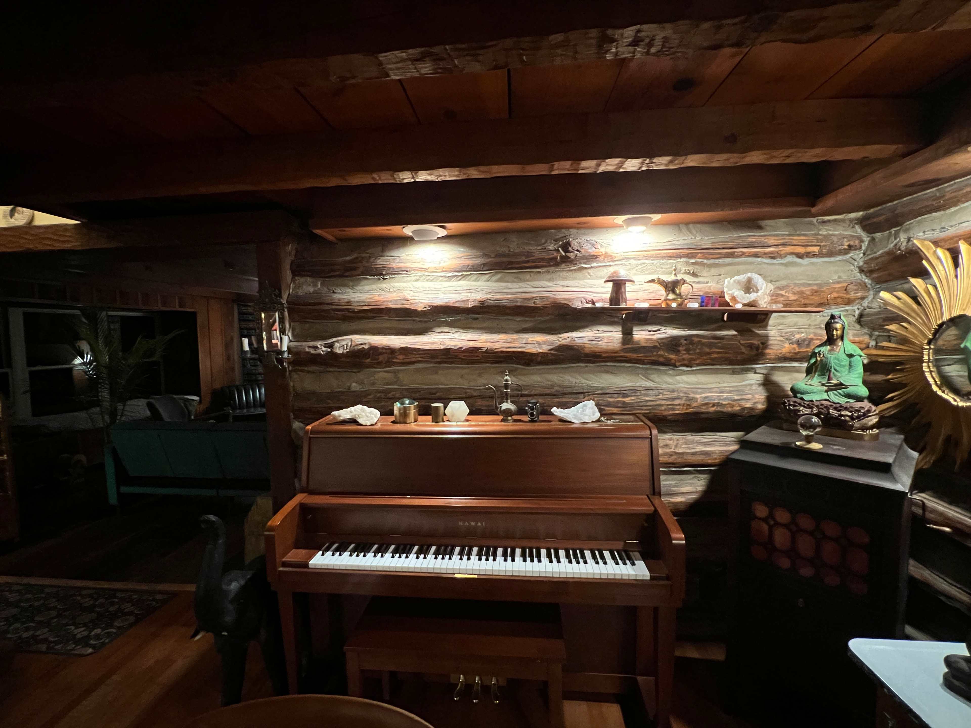 Nashville Log Cabin on 10 Acres Image in Joelton, Goodlettesville, TN