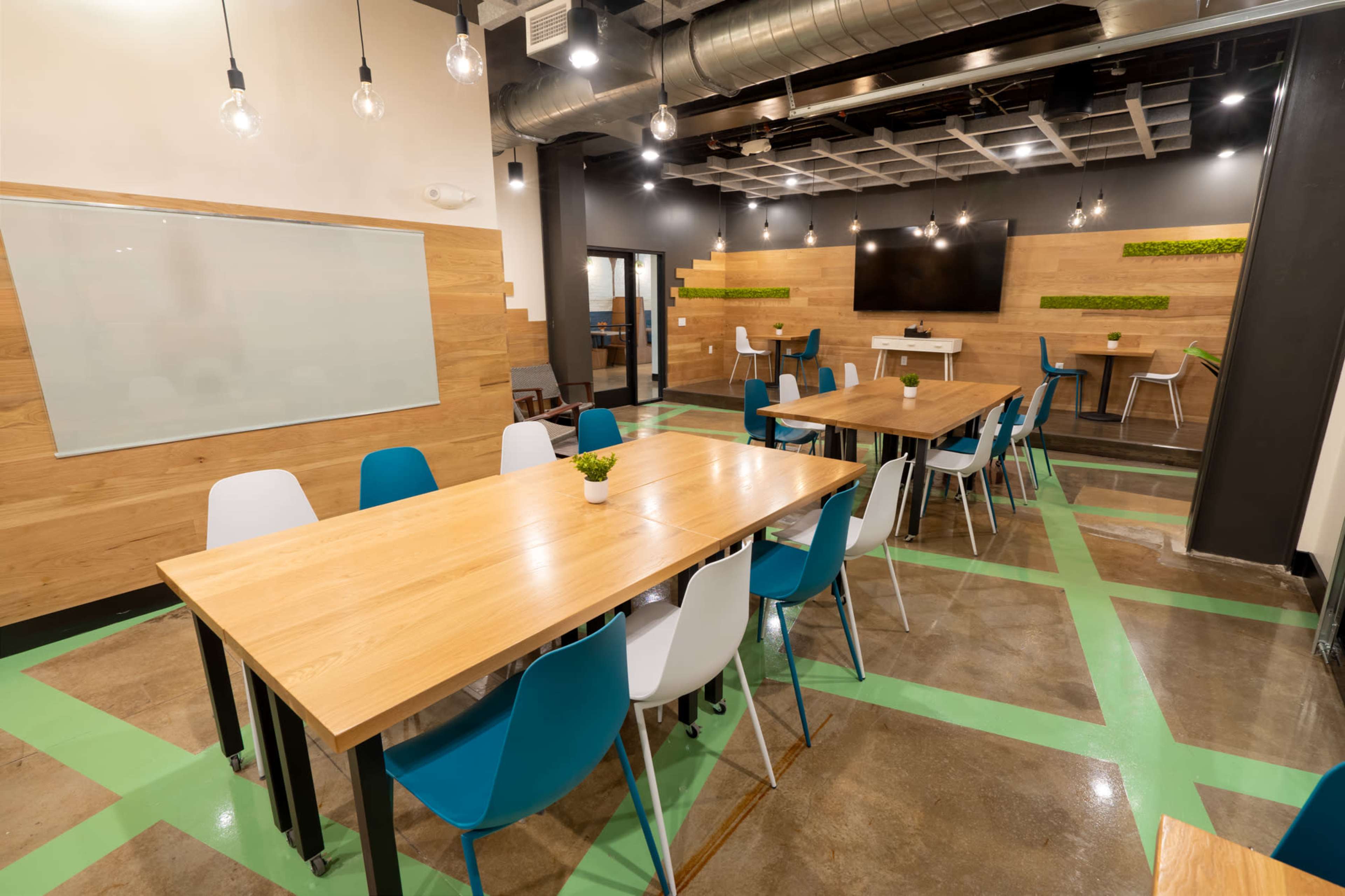 Tarpon Springs Event Space - The Breezeway Image in Tarpon Springs, Tarpon Springs, FL