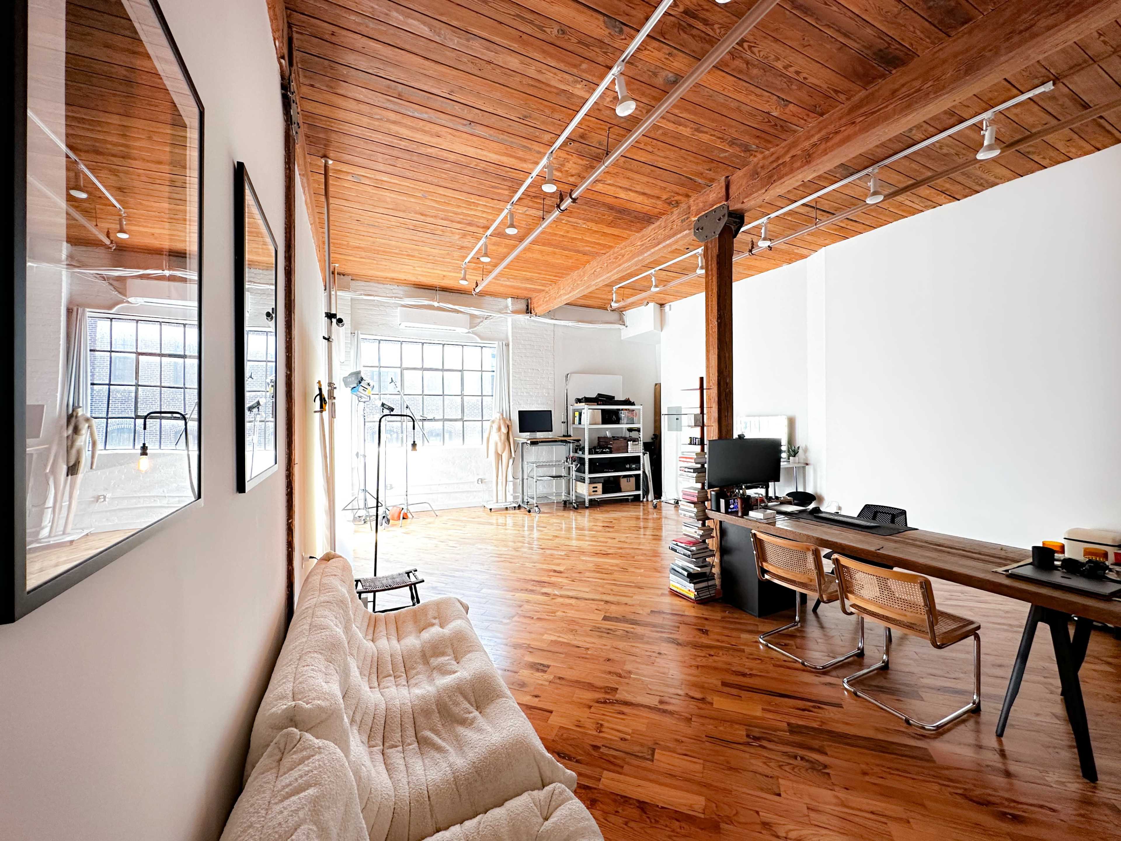 Dumbo Loft with access to Rooftop with Manhattan View Image in Dumbo, Brooklyn, NY