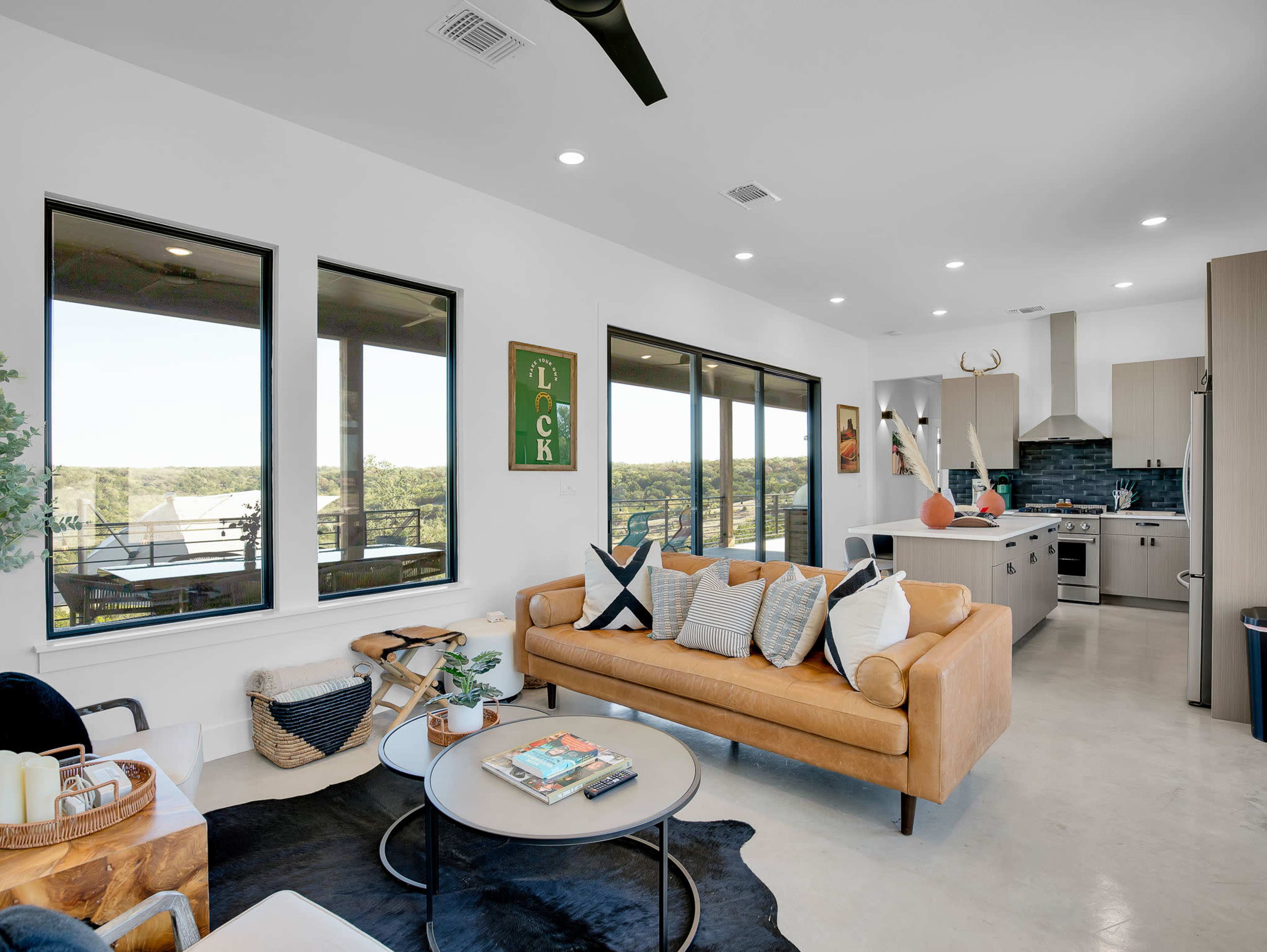 Modern Texas Hill Country Cabin with Breathtaking Views Image in , Kendalia, TX