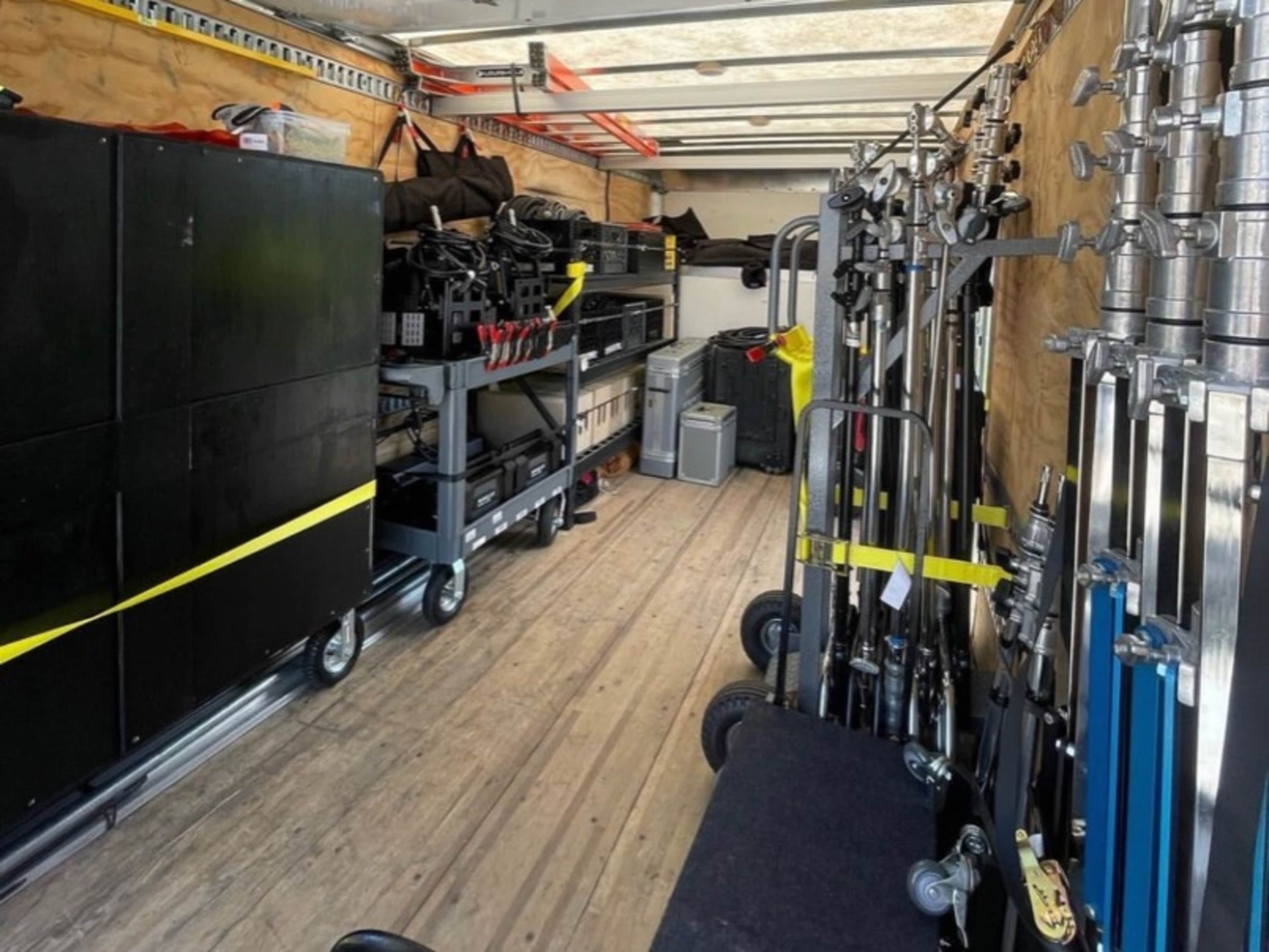 2 Ton Grip Truck 