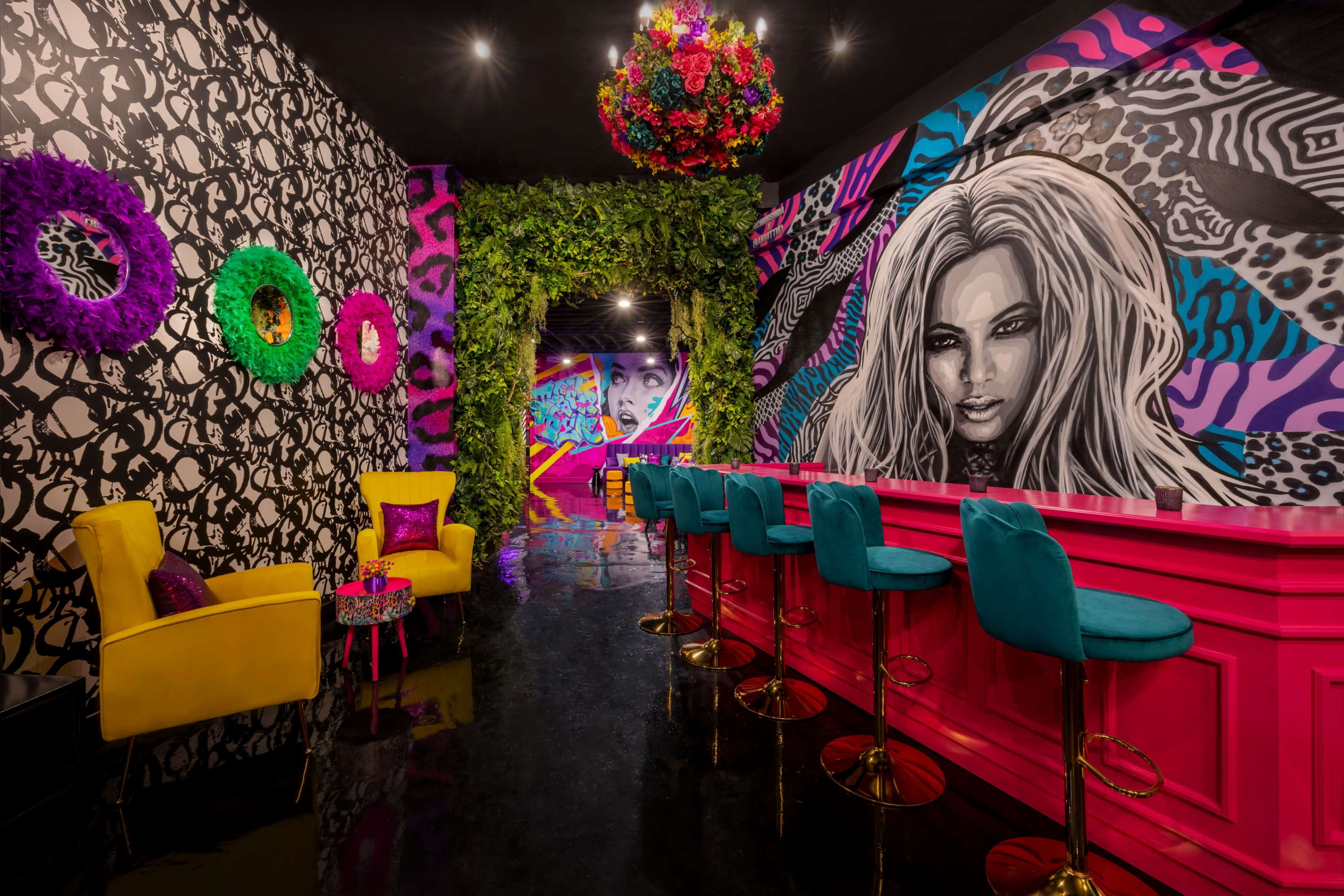 Extravagant Cutting-Edge Private Lounge Image in East Williamsburg, Brooklyn, NY