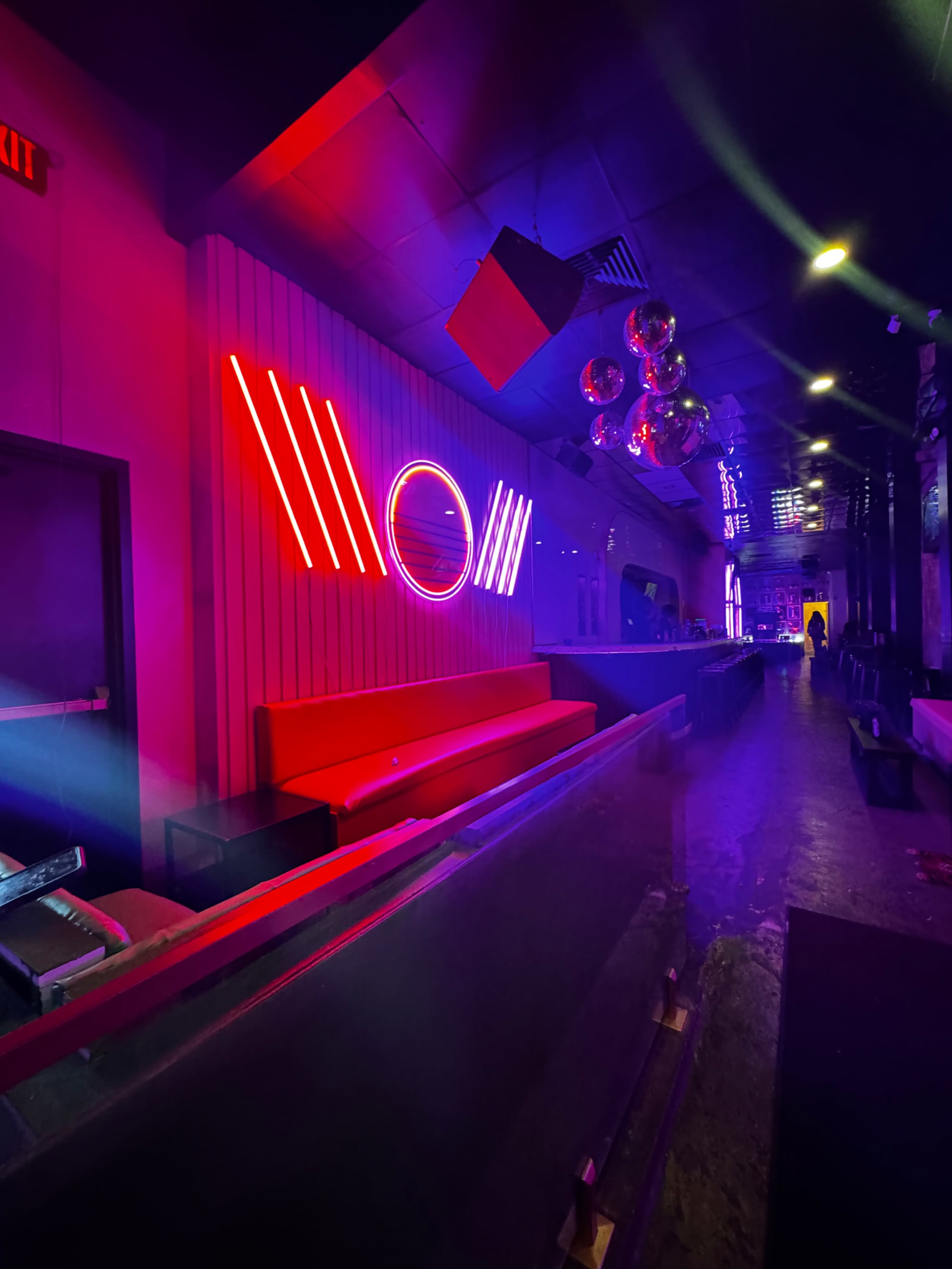 Downtown Main St Bar and Lounge Image in Downtown Houston, Houston, TX