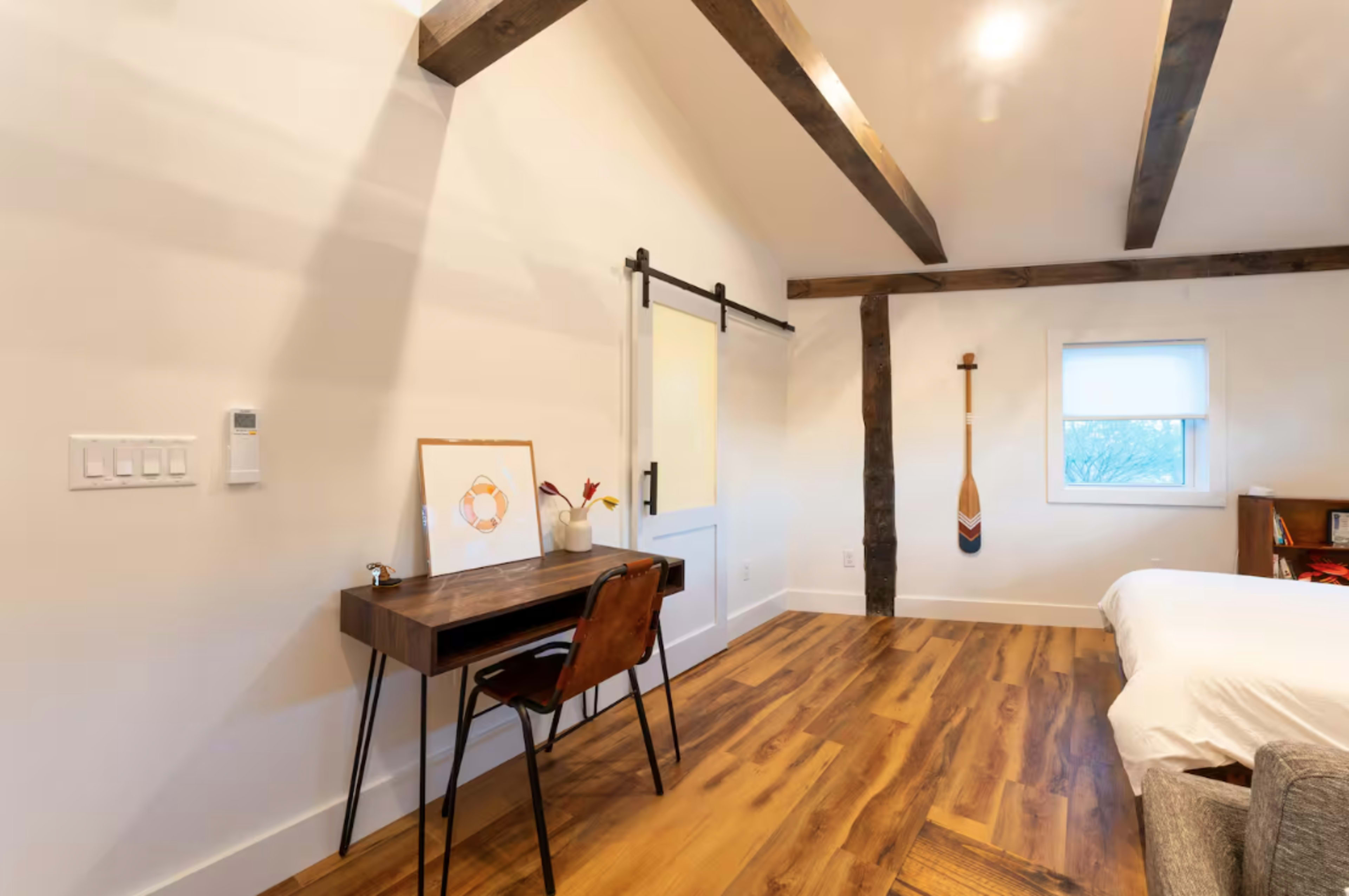 Modern and Charming Small Guesthouse Image in York Harbor, York, ME