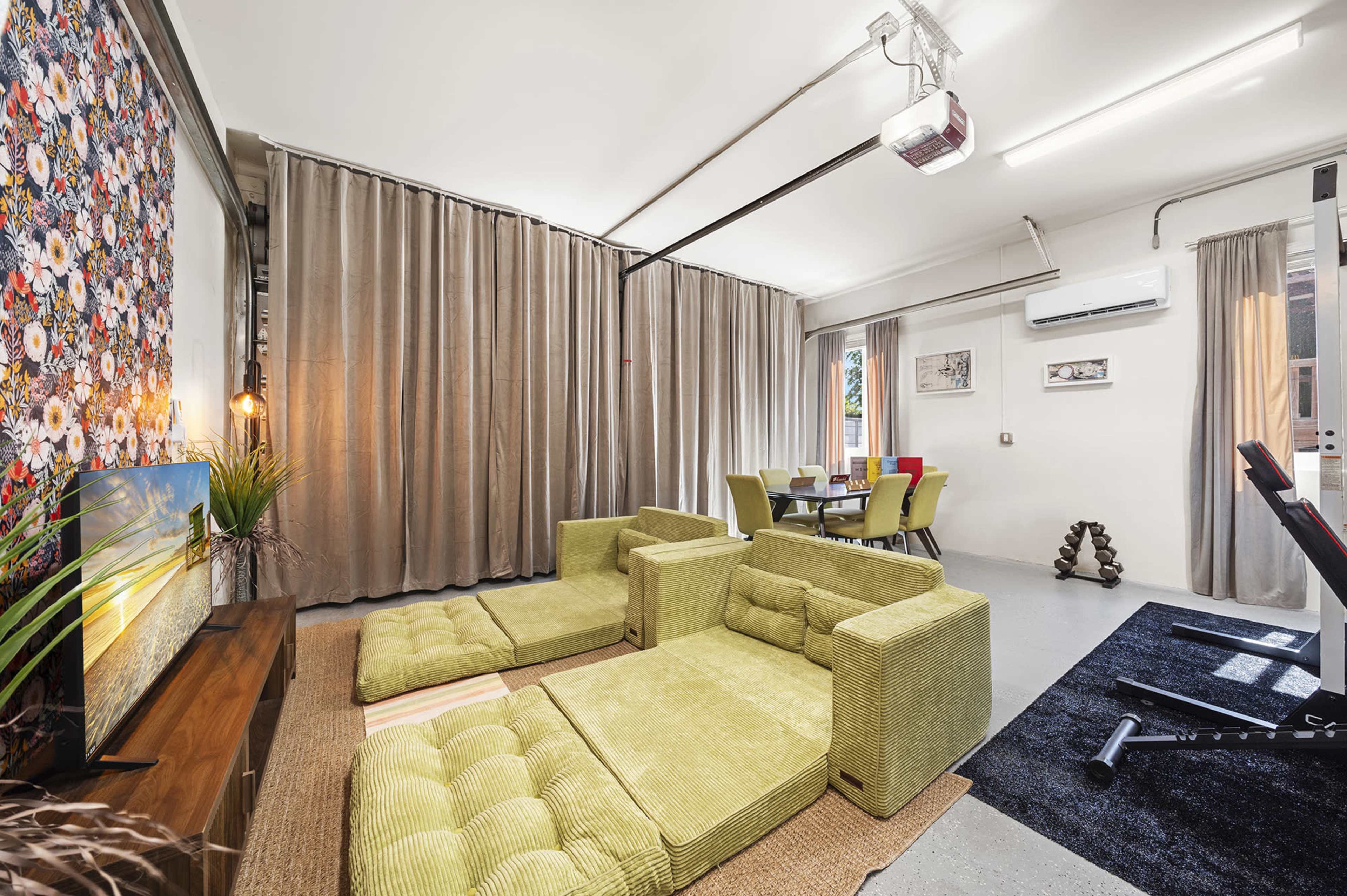 Pool, gym new modern construction Image in Poinsettia Heights, Fort Lauderdale, FL