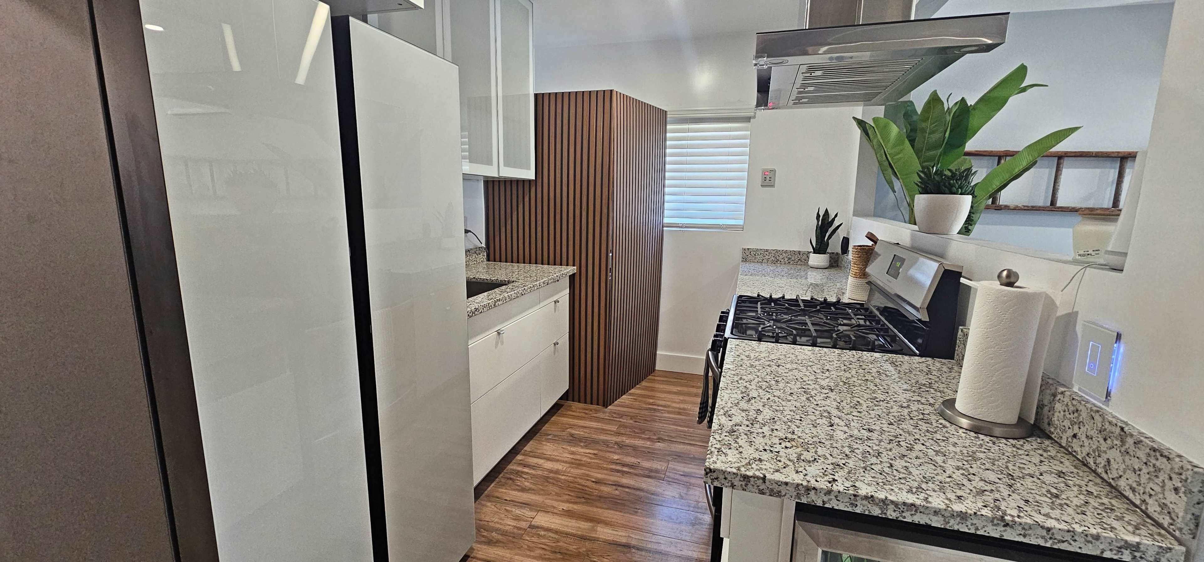 Downtown Newhall, Newly Renovated First Floor Unit Image in Newhall, Santa Clarita, CA