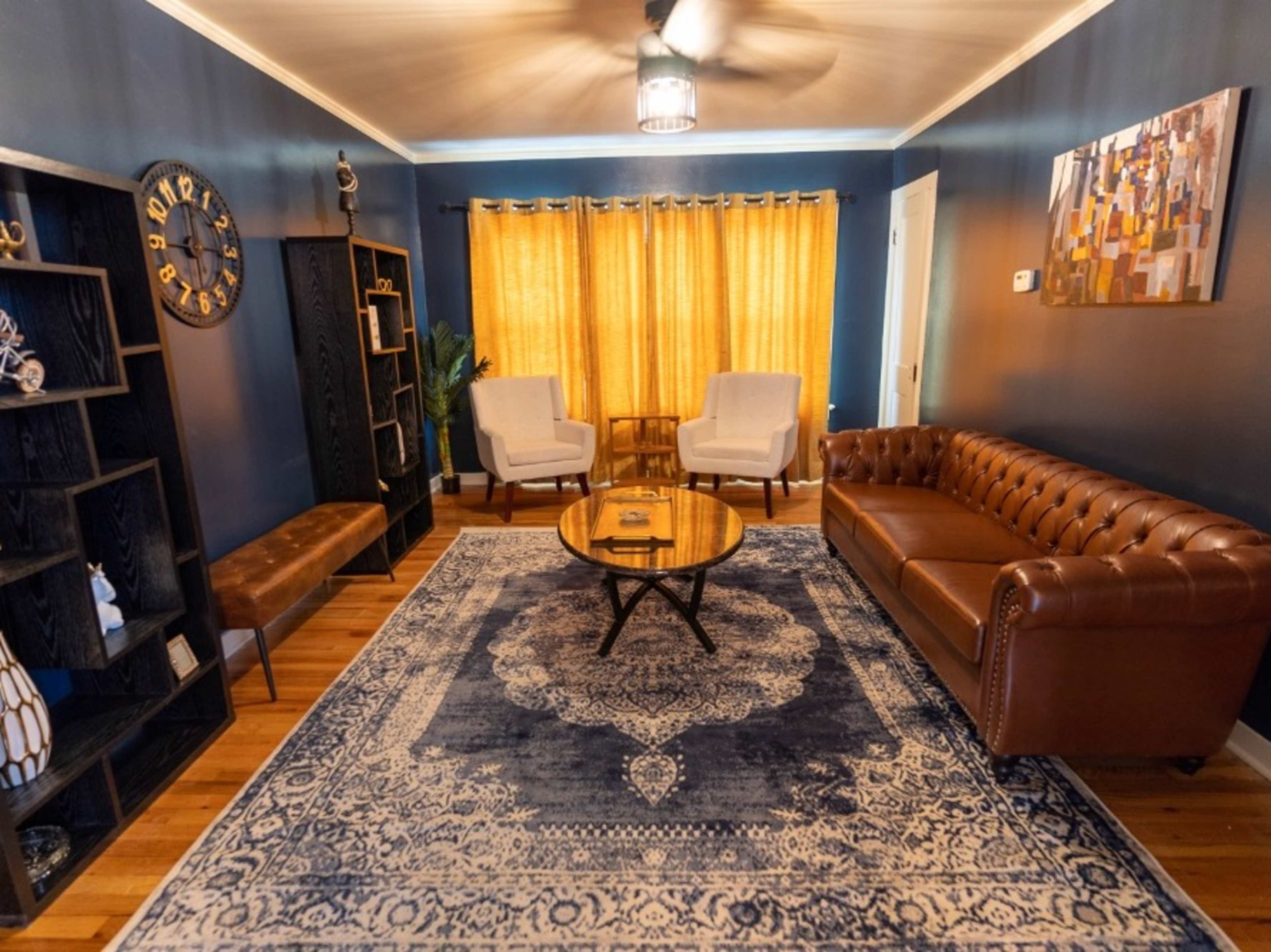 2nd Floor Lounge/Kitchen