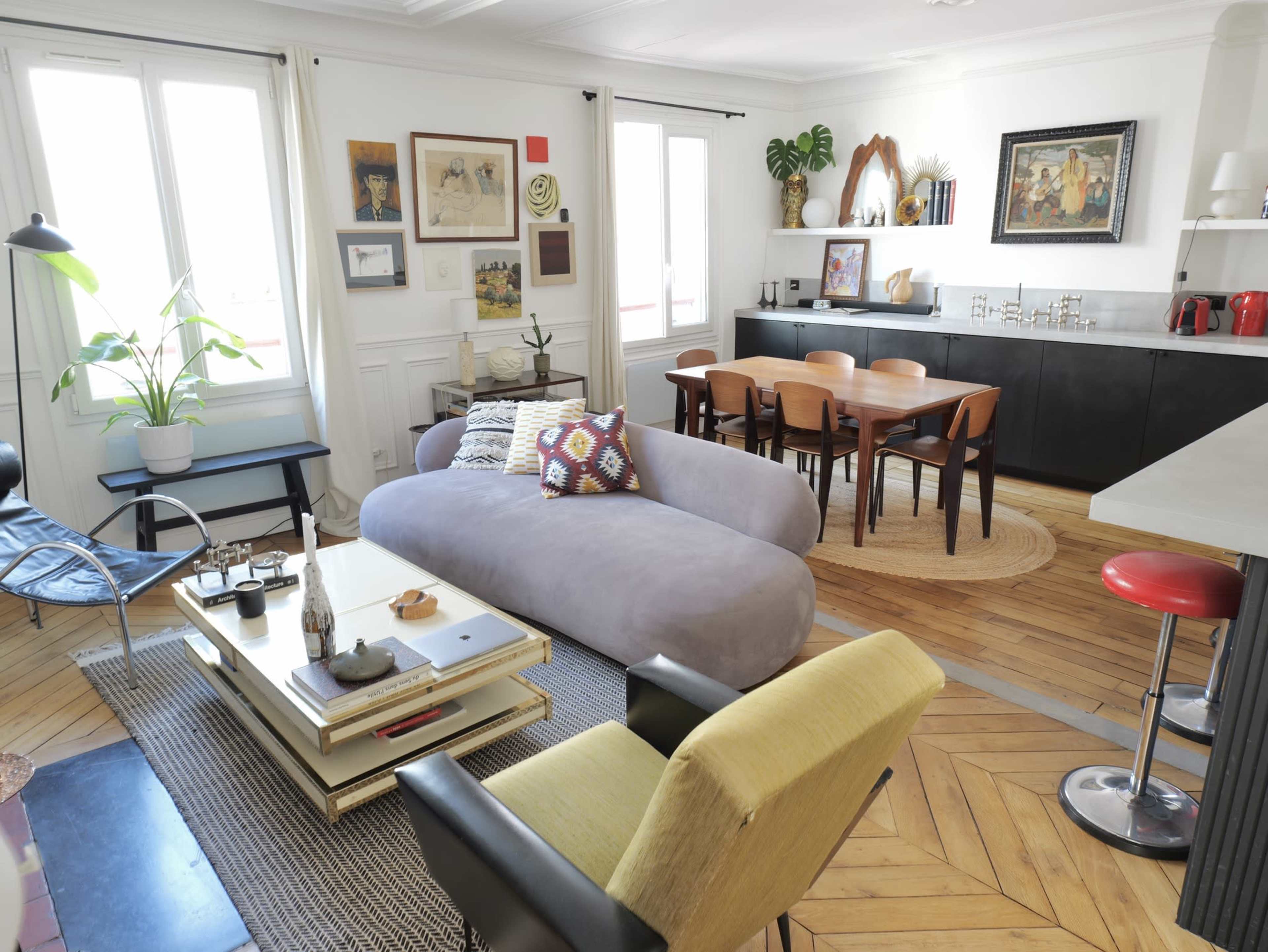 Joli Appartement Design En Plein Paris, PARIS | Off-Site | Peerspace