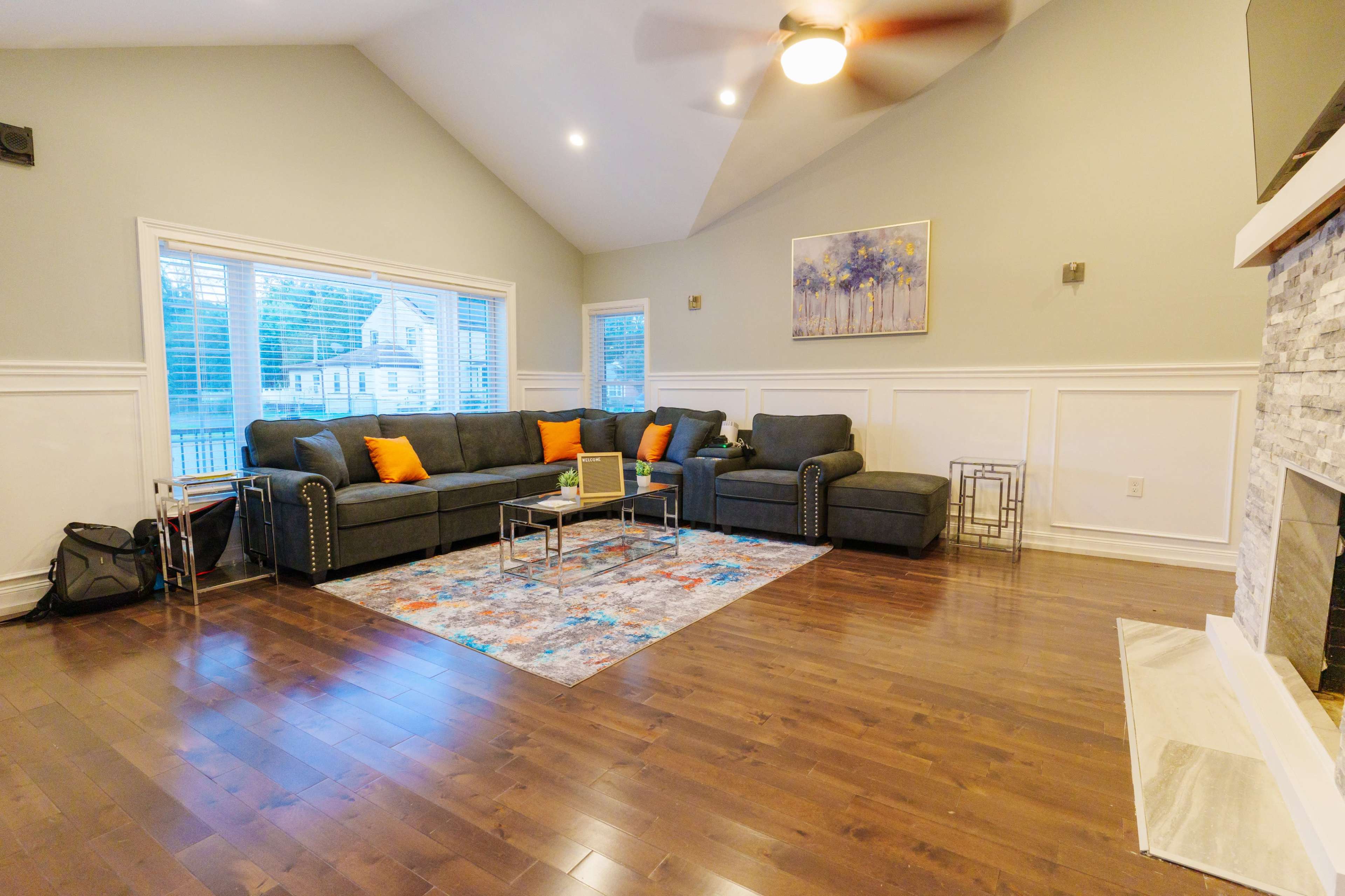 Contemporary Rancher Home w/ High Ceilings & Large Yard Image in Chester Township, Chester, PA