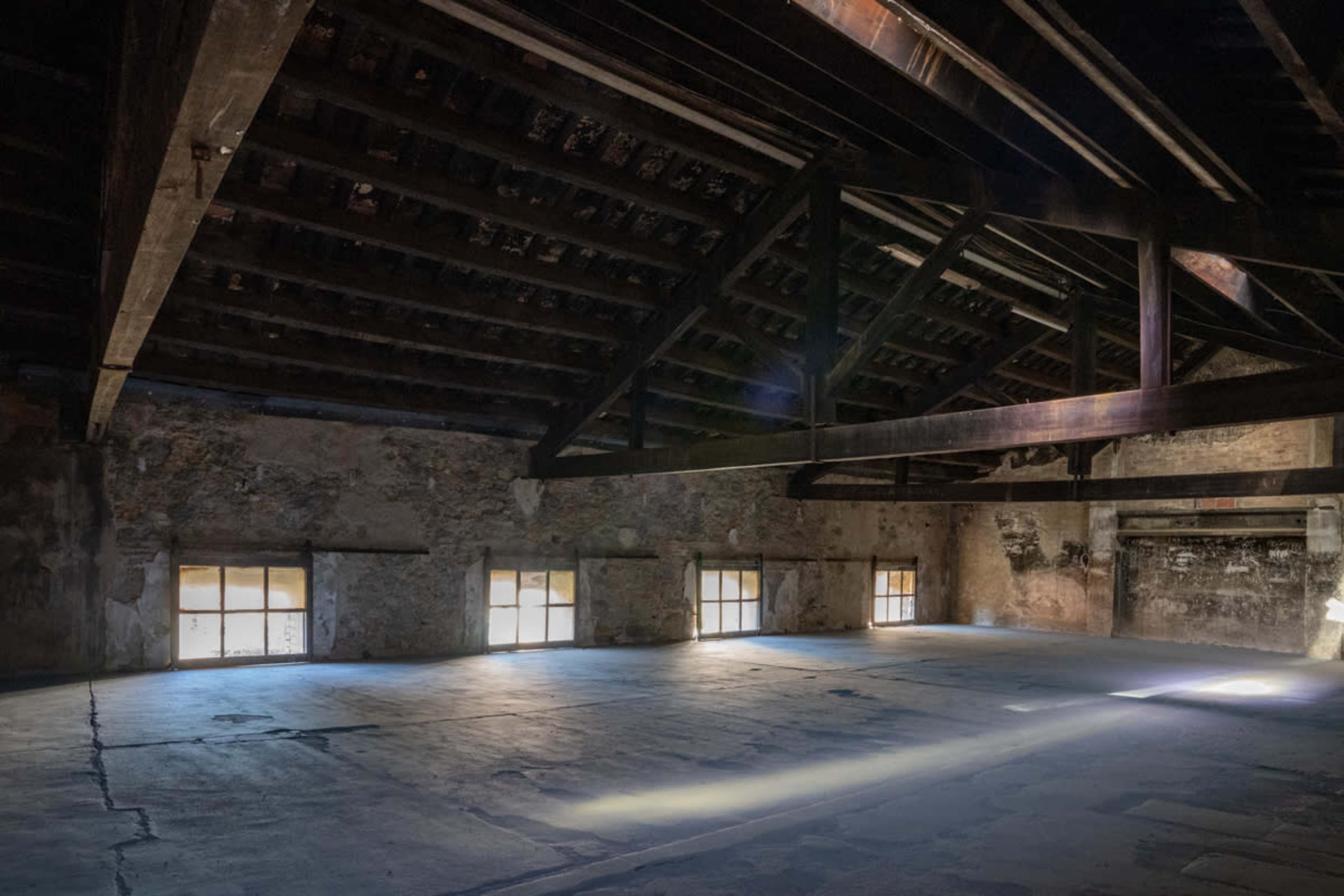 Espacio Industrial único en el corazón del Empordà Image in , La Bisbal d'Empordà, GI