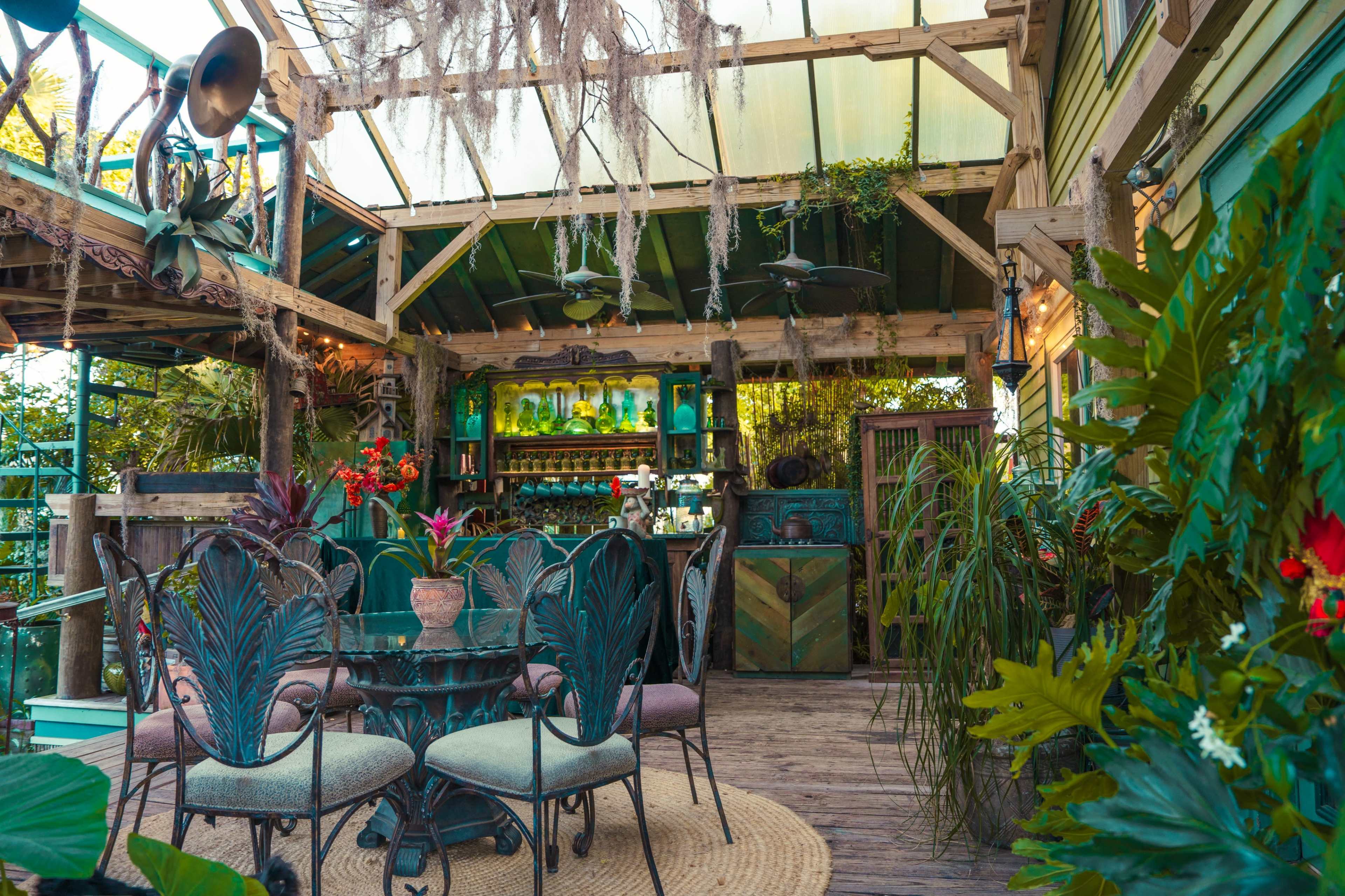 Enchanted Garden Oasis for Outdoor Gatherings and Photoshoots Image in St. Claude, New Orleans, LA