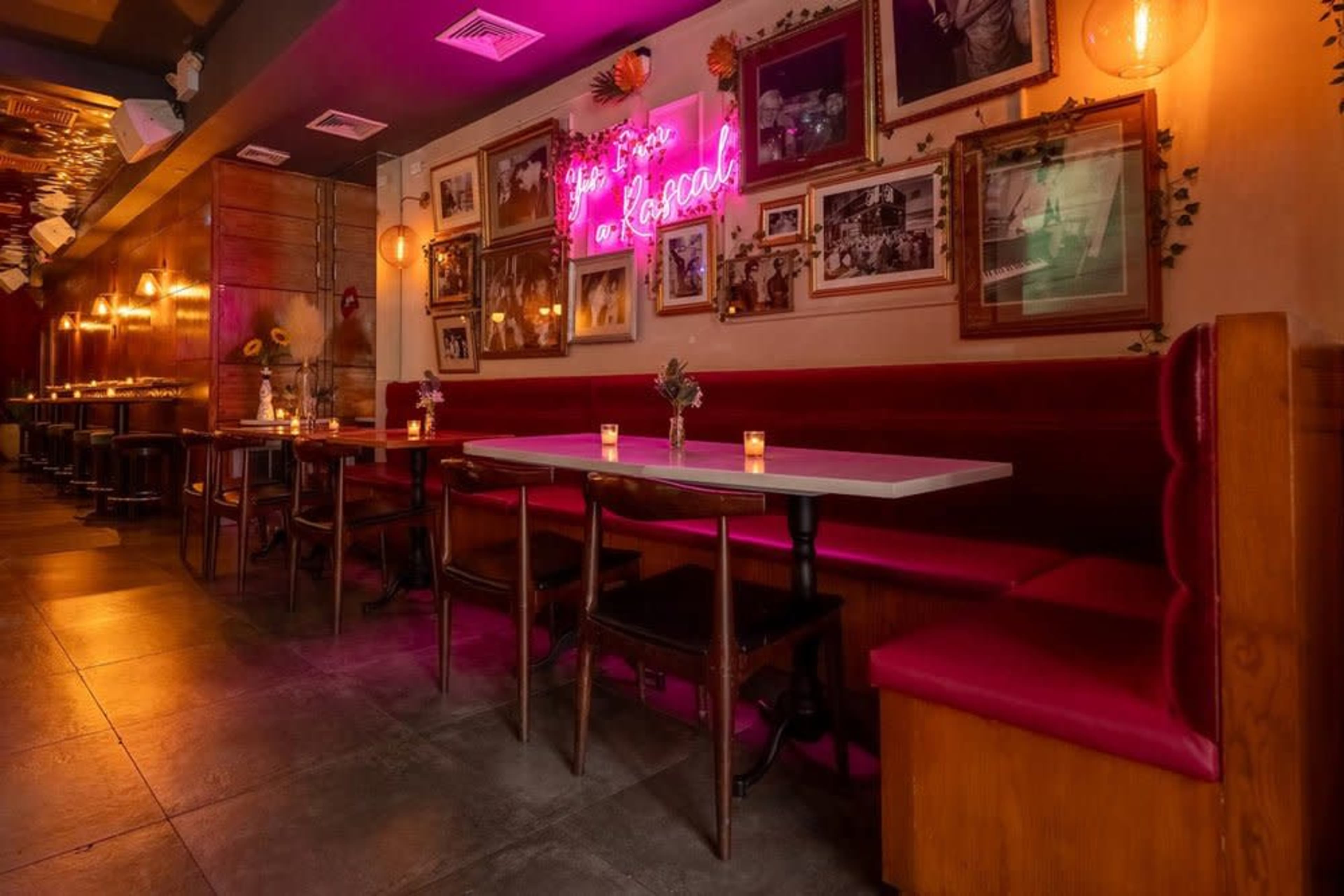 Front Gallery (Semi-private area within the venue) Image in Midtown Manhattan, New York, NY