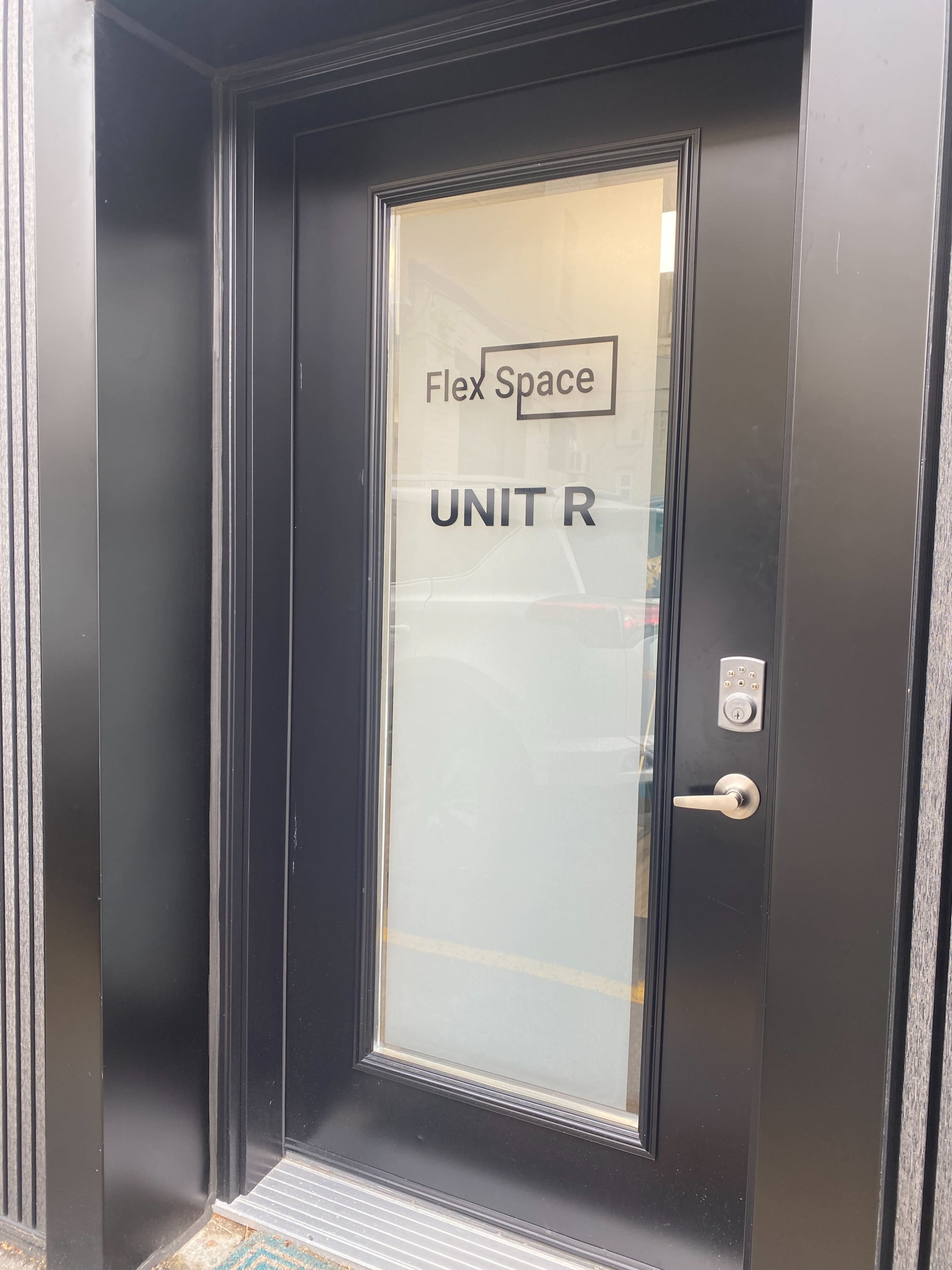 Large Private office with a window in downtown Richmond Hill Image in Richmond Hill, Richmond Hill, ON