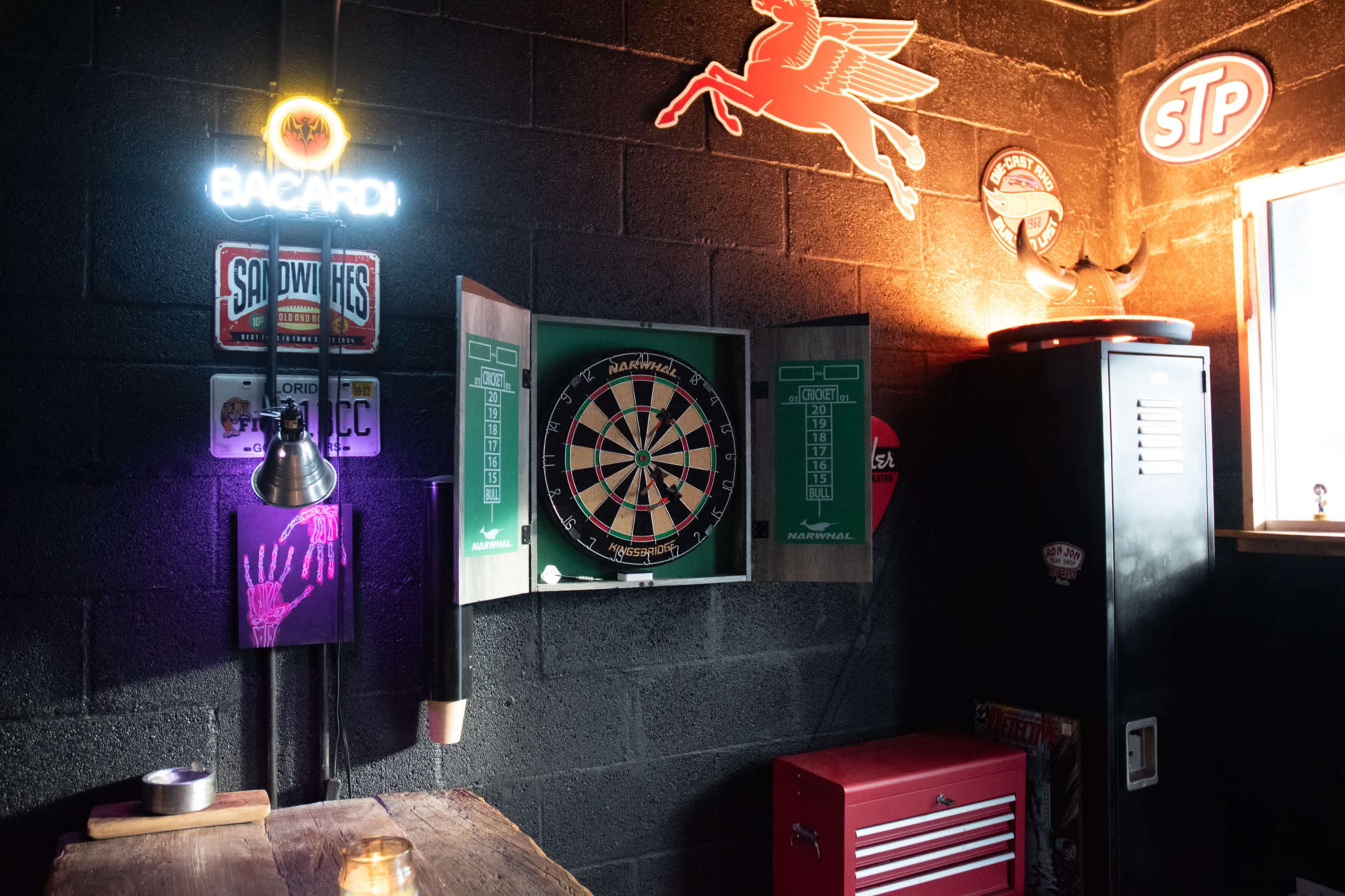 Kendall Warehouse Studio for Photography, Live Music, Group Meetings, Man Cave Vibe Image in West End, MIAMI, FL