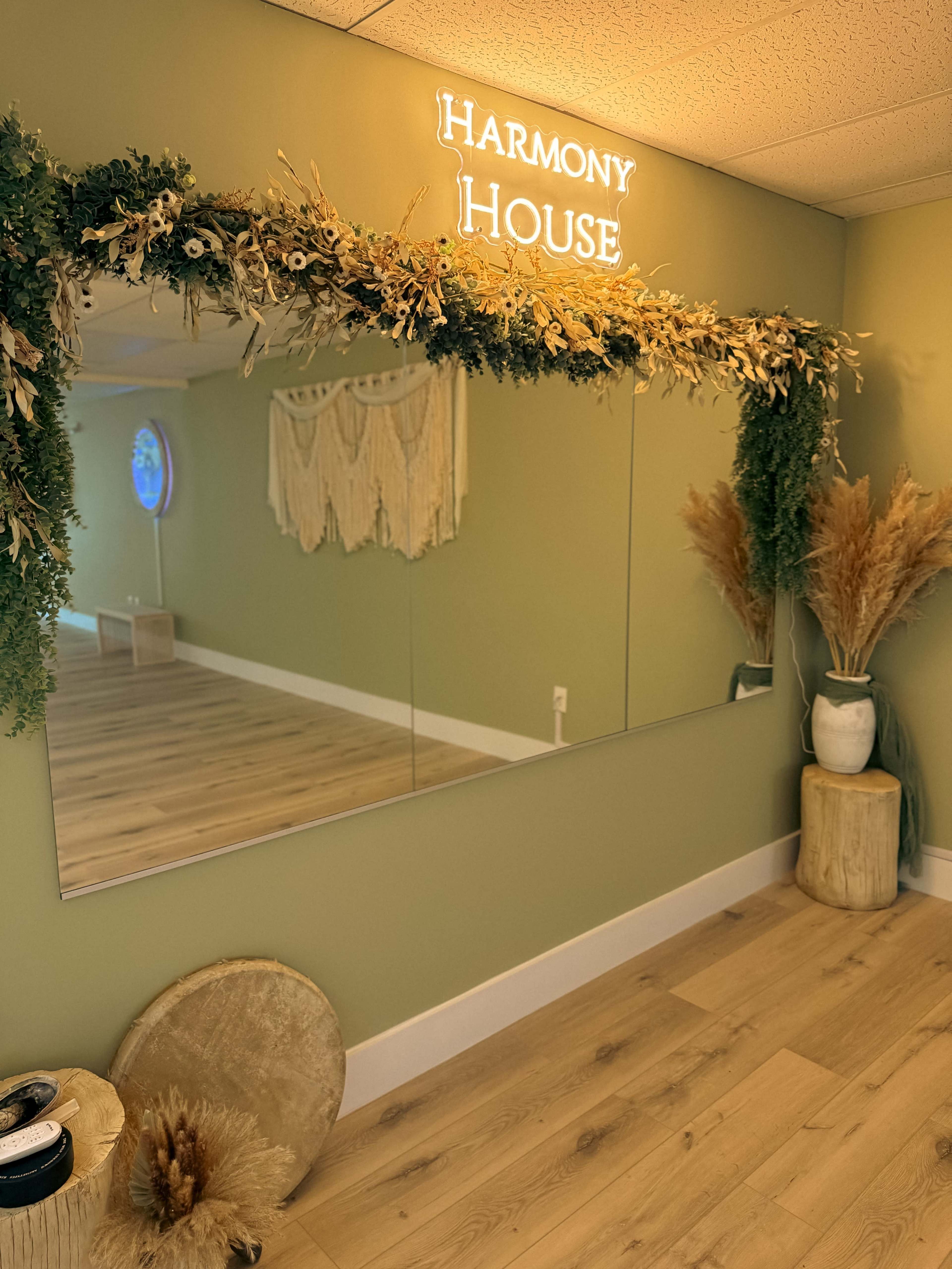 Serene Studio + Private Reiki Room | Tulum-Inspired Spiritual Oasis for Workshops, Yoga, Content Creation & Private Events Image in Palmetto Bay, palmetto bay, FL
