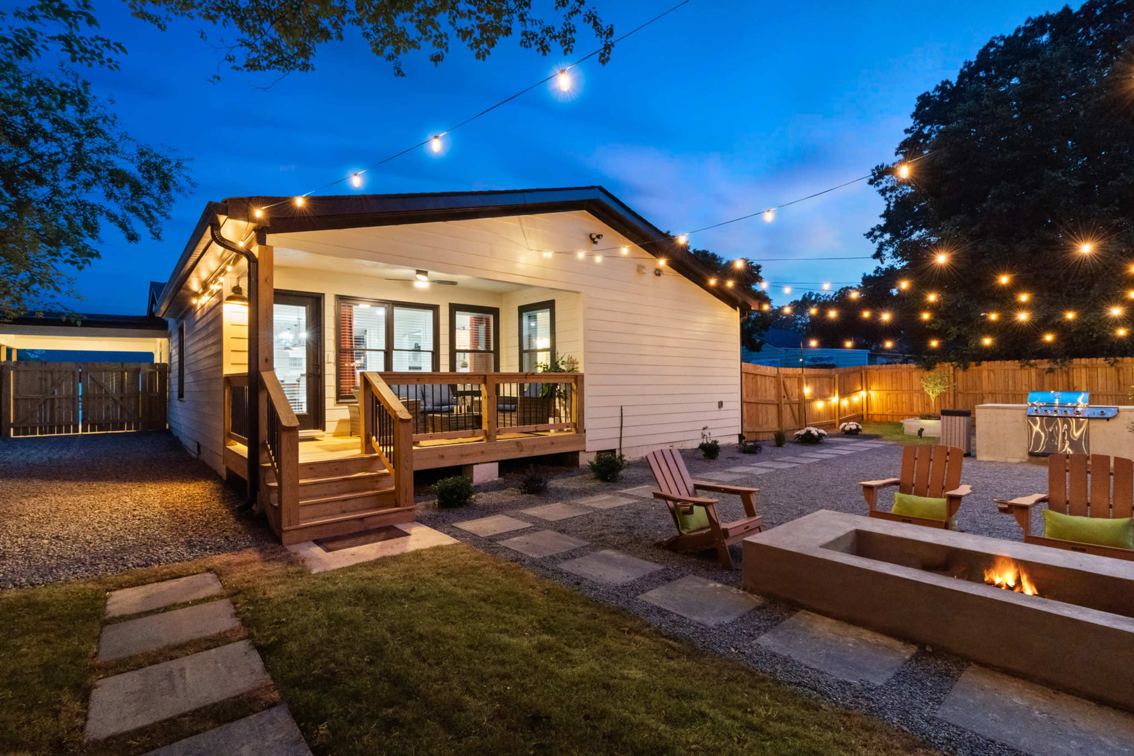 An Oasis for Gatherings and Entertaining Image in Fair Oaks, Smyrna, GA