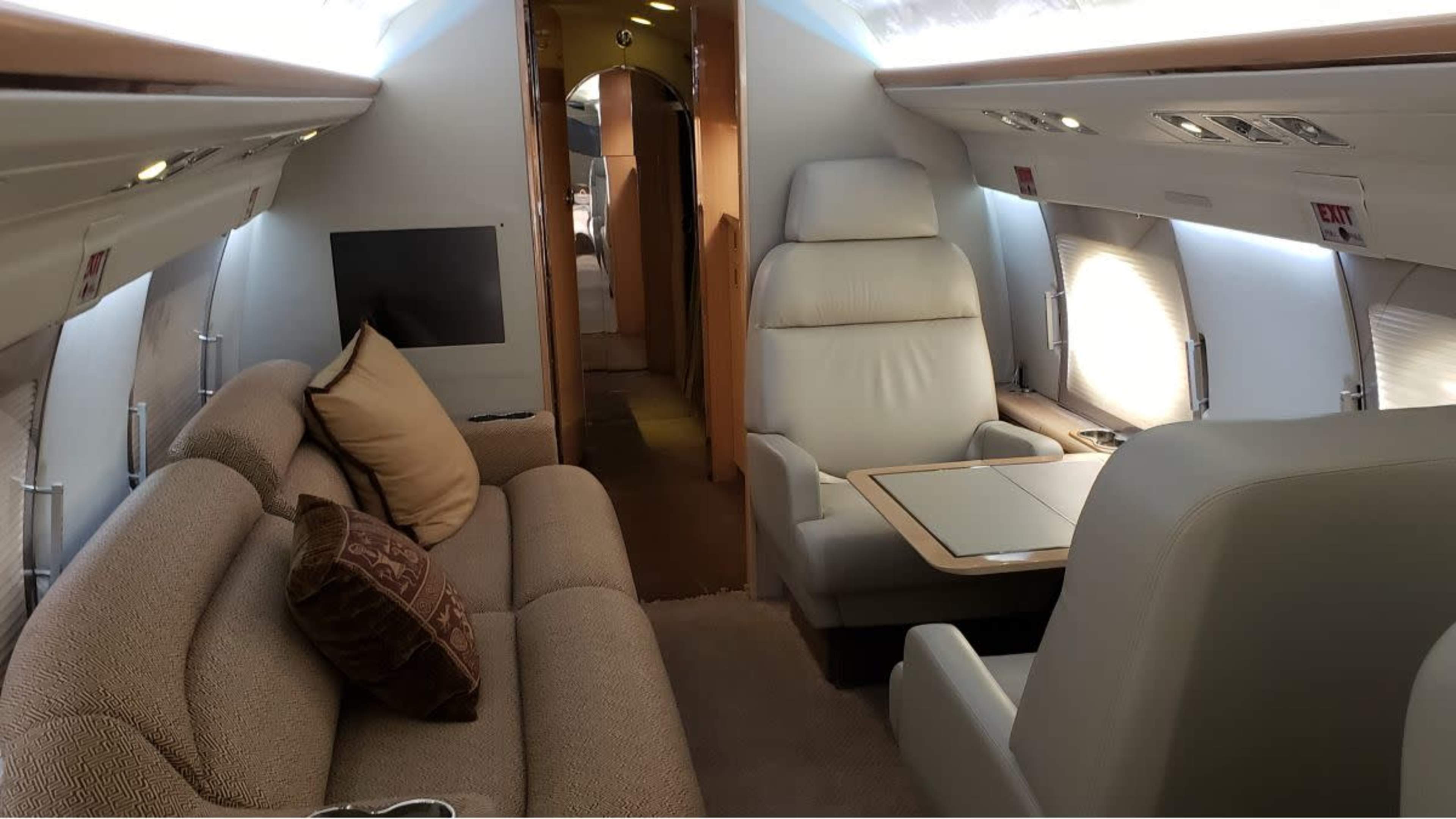Private Jet for Photo/Video Shoots Image in Shadow Hills, Sun Valley, CA