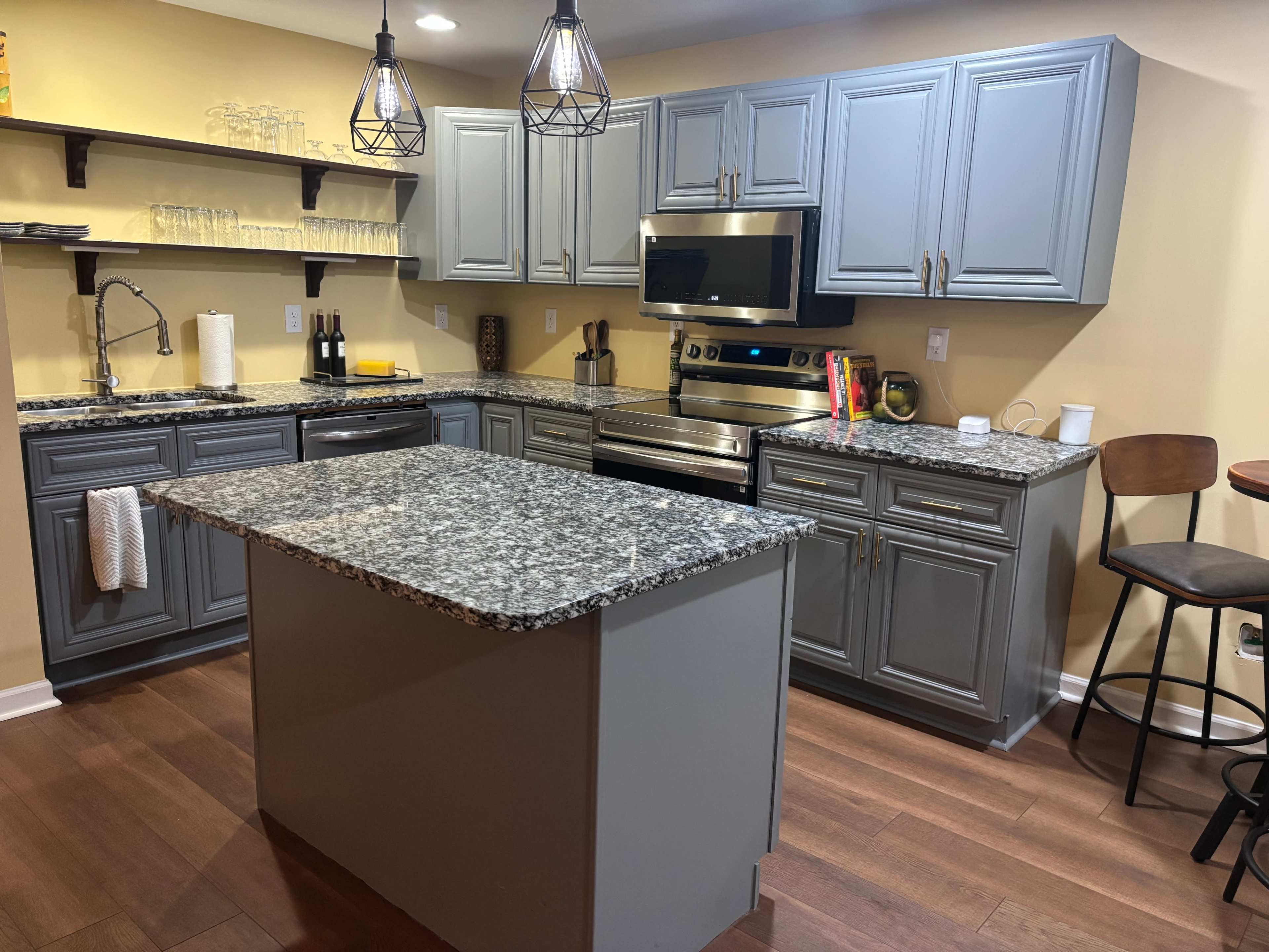 Signature Gathering Space Image in , Lithonia, GA