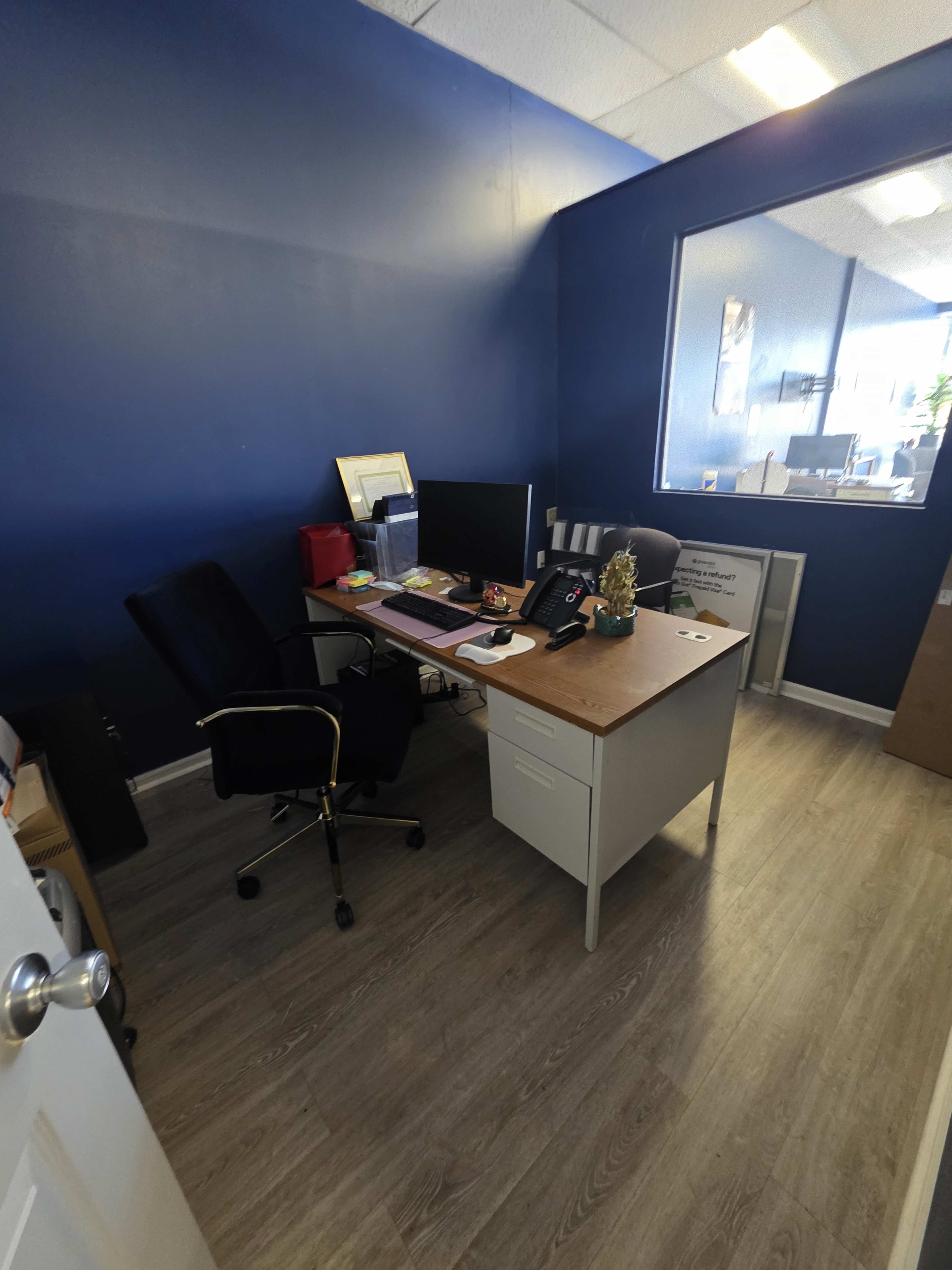 South Suburban Chcago Office  or Meeting space with free wifi and printer Image in Bremen Township, Oak Forest, IL