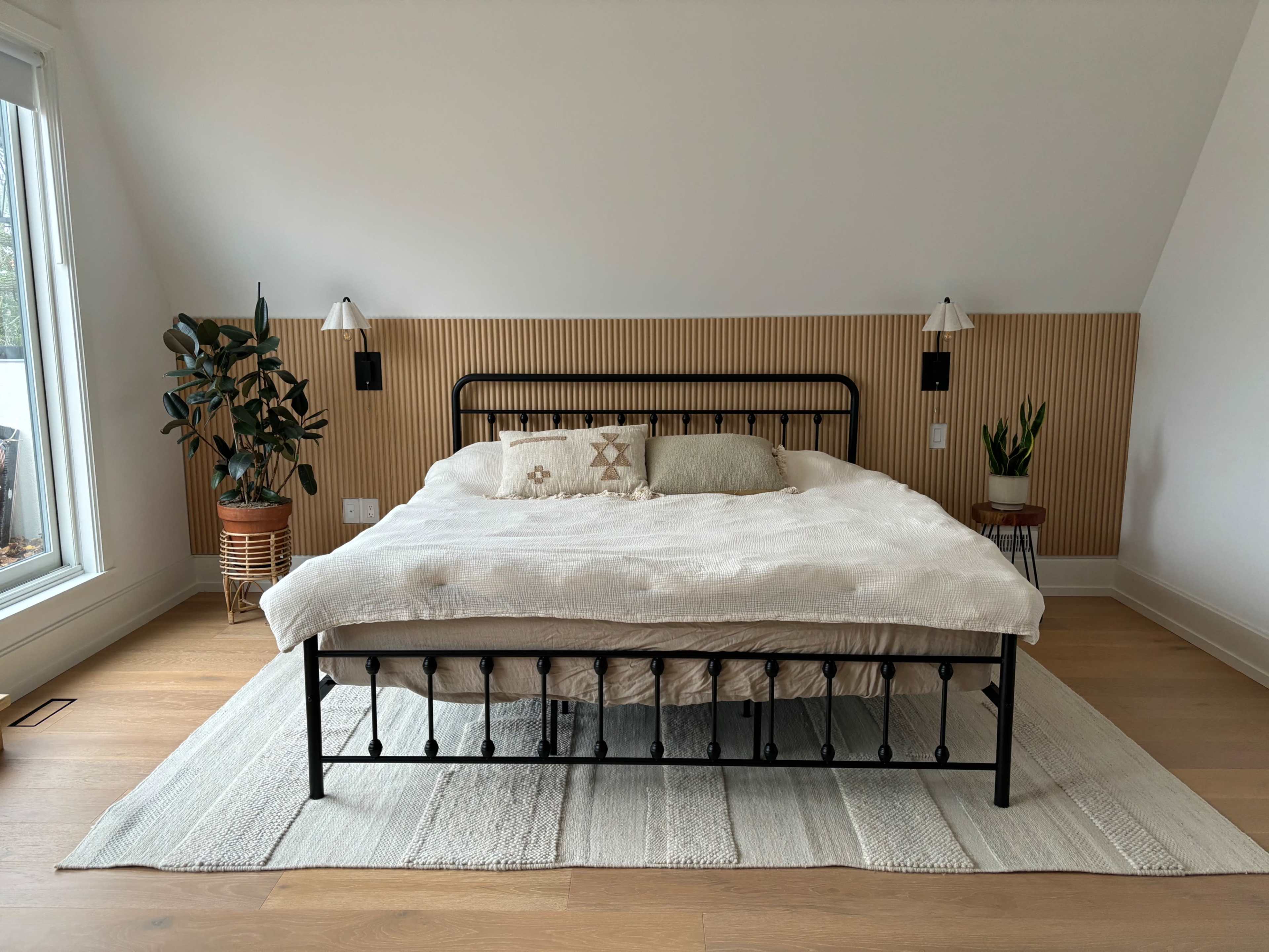 Modern Organic bedroom with rooftop deck Image in Port Credit, Mississauga, ON