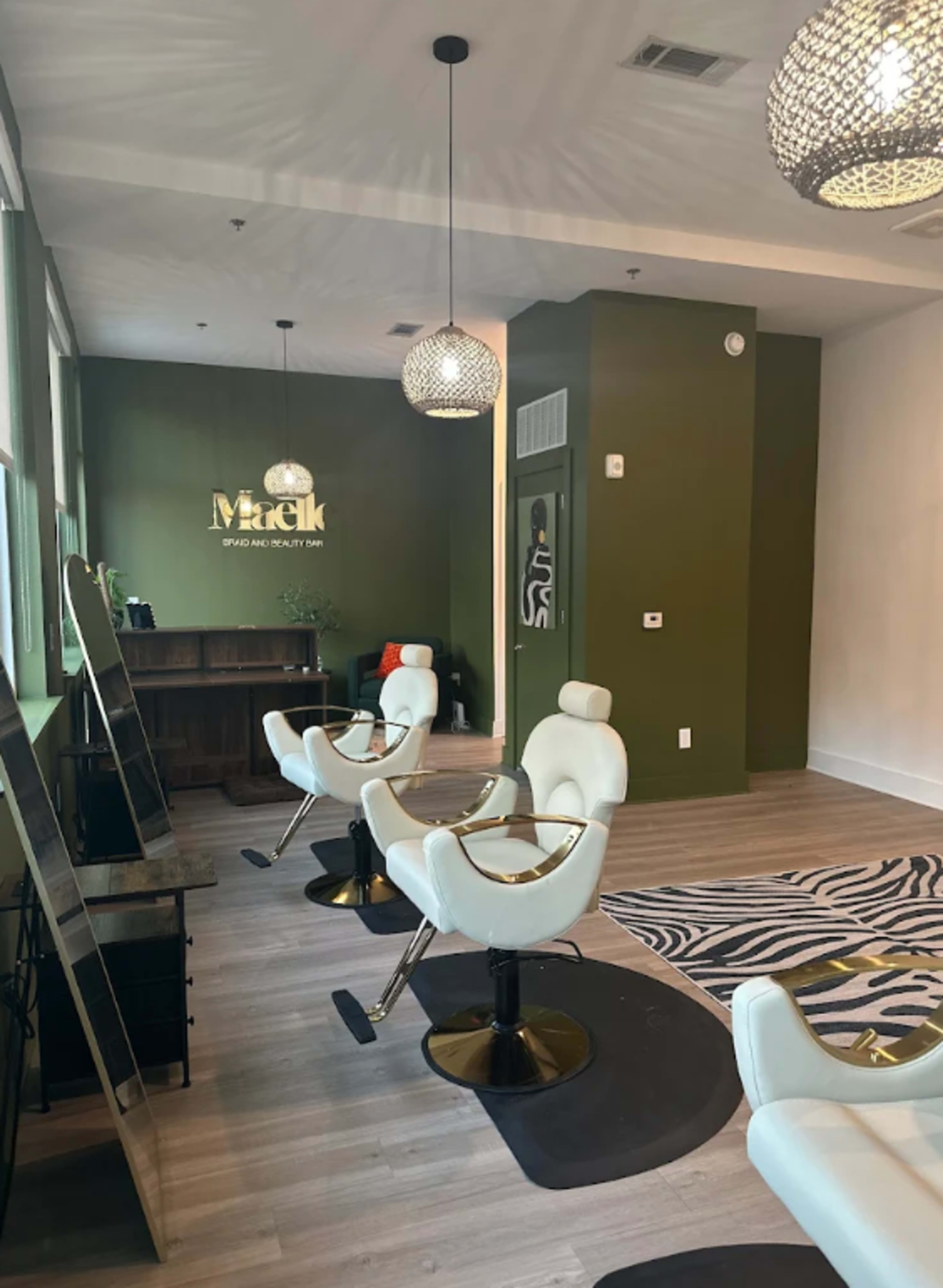 Chic Stylish Salon Space Image in Chosewood Park, Atlanta, GA