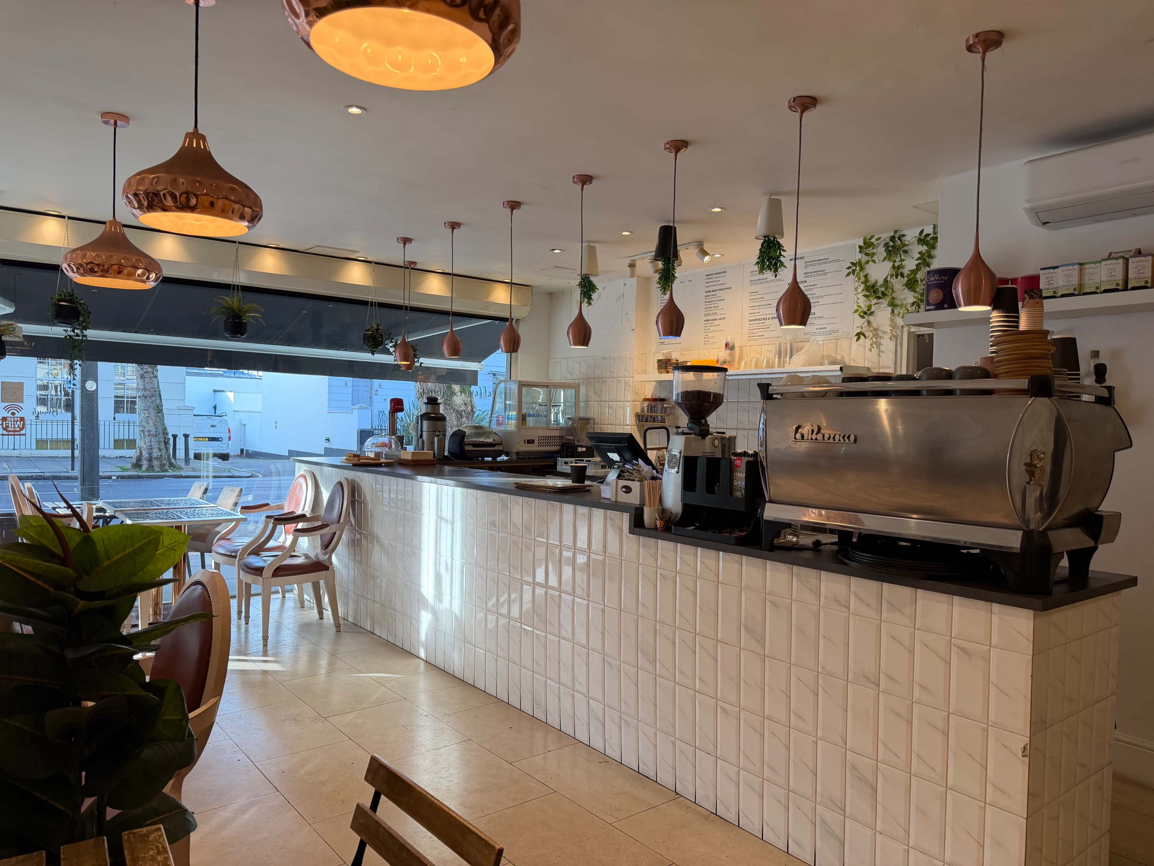 Cozy Coffee Shop for Private Events & Meetings w11 Image in Notting Hill, London, ENG