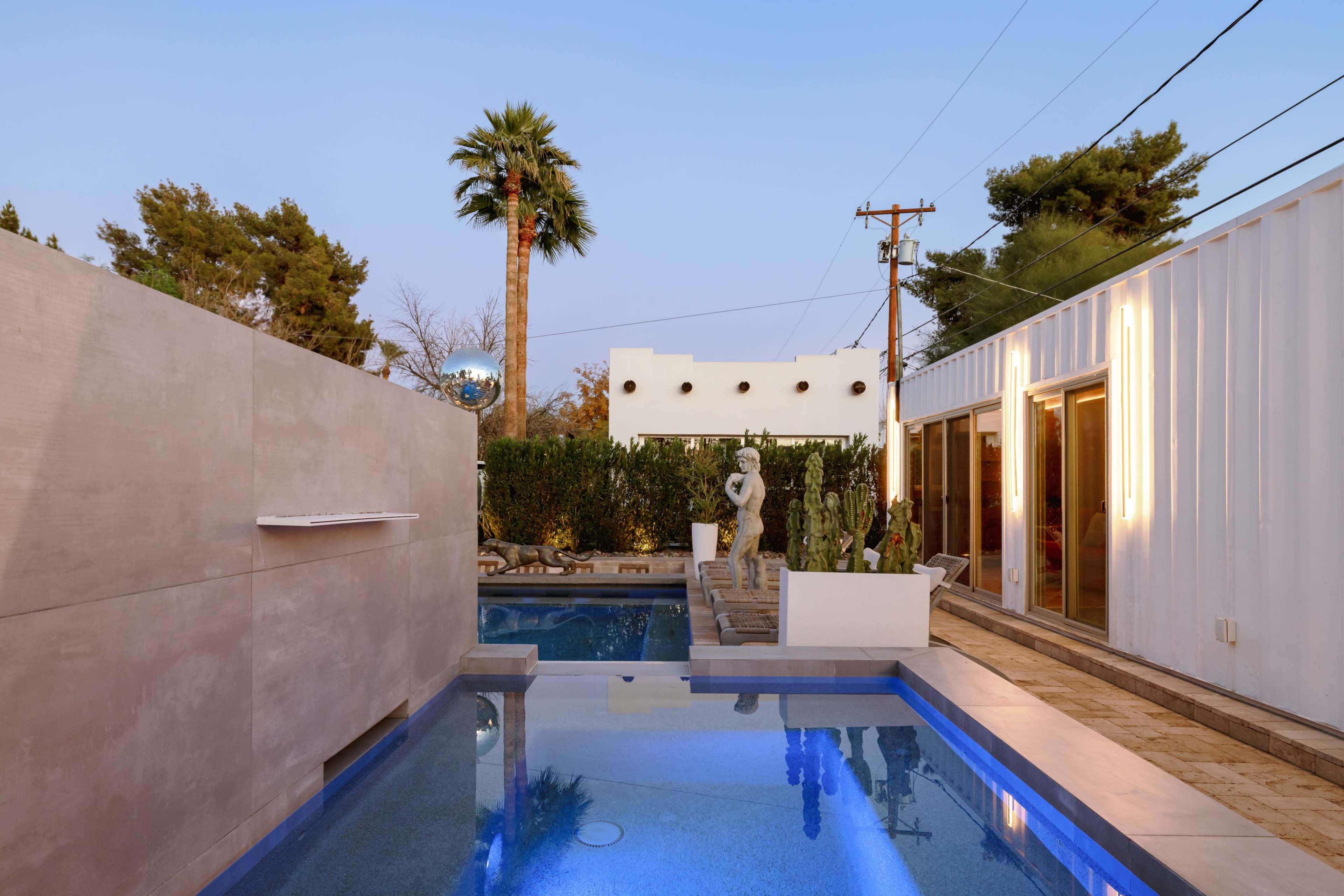 Luxe Outdoor Oasis for Photoshoots & Productions Image in Camelback East Village, phoenix, AZ
