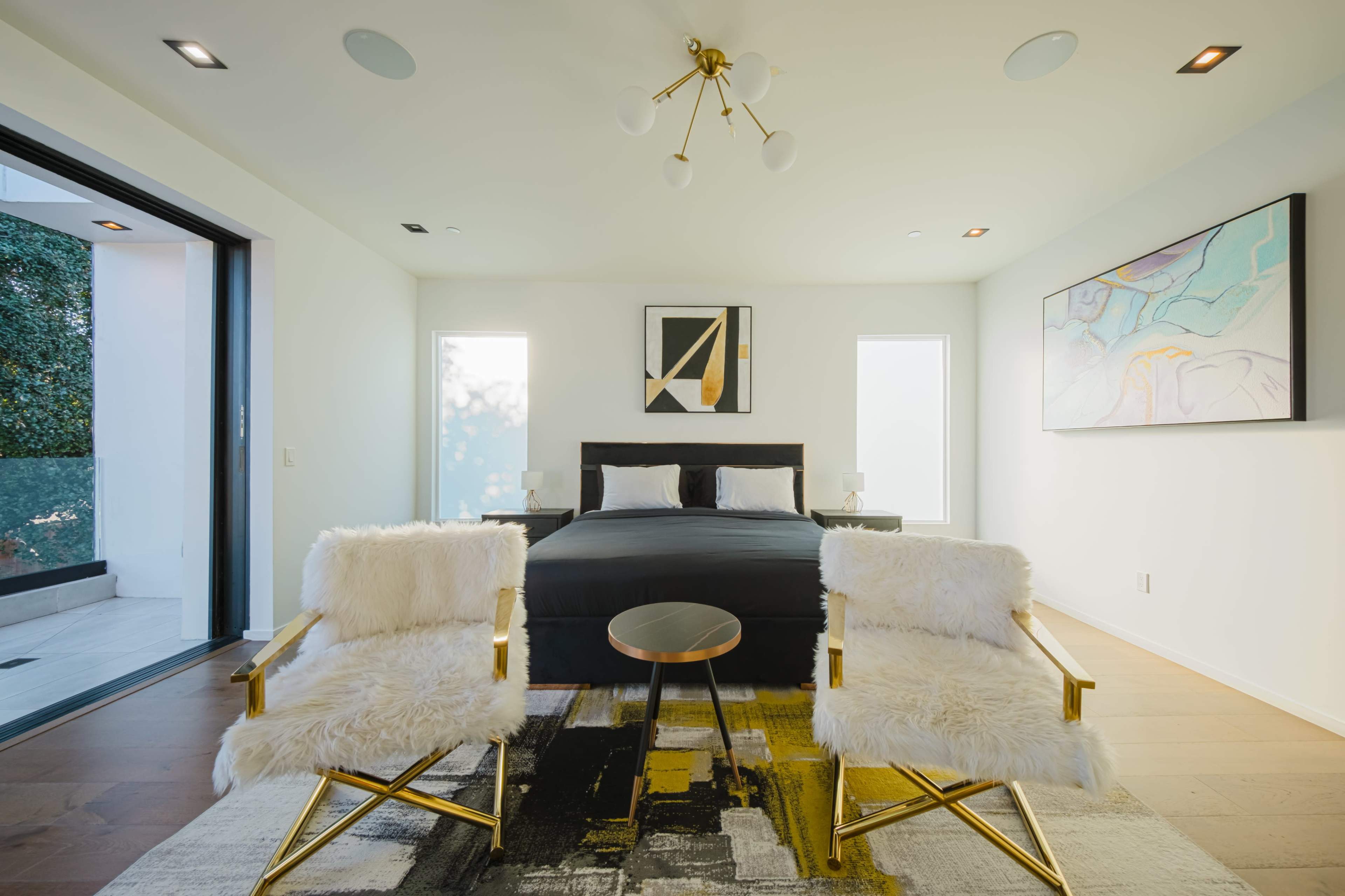 MODERN MARVEL WITH LUXE OUTDOOR OASIS Image in North Hollywood, Toluca Lake, CA