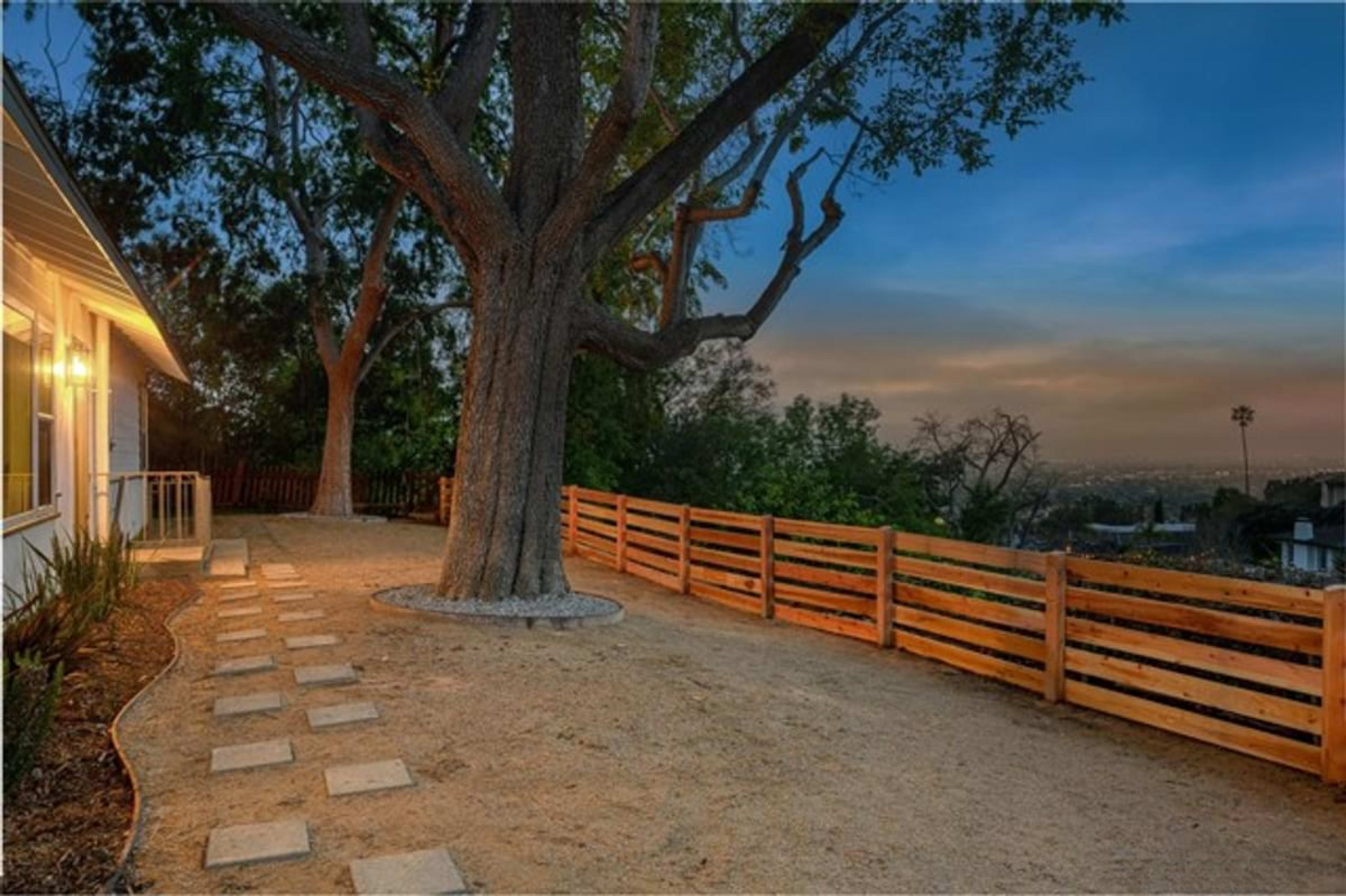 Ocean & Mountain Views in the hills of Orange County Image in North Tustin, Santa Ana, CA