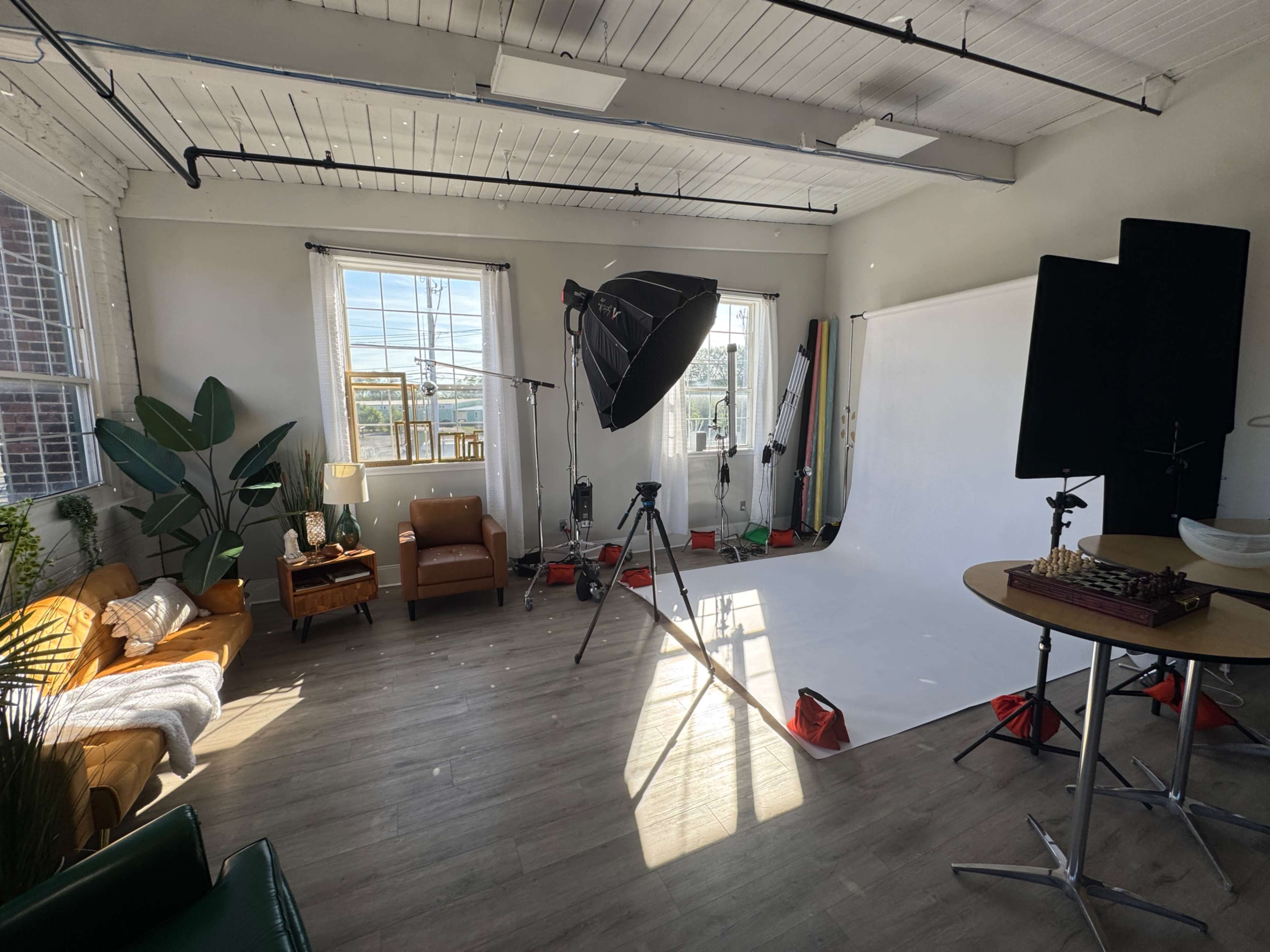 Industrial & Modern Photo/Video Studio Image in Carlisle, Carlisle, PA