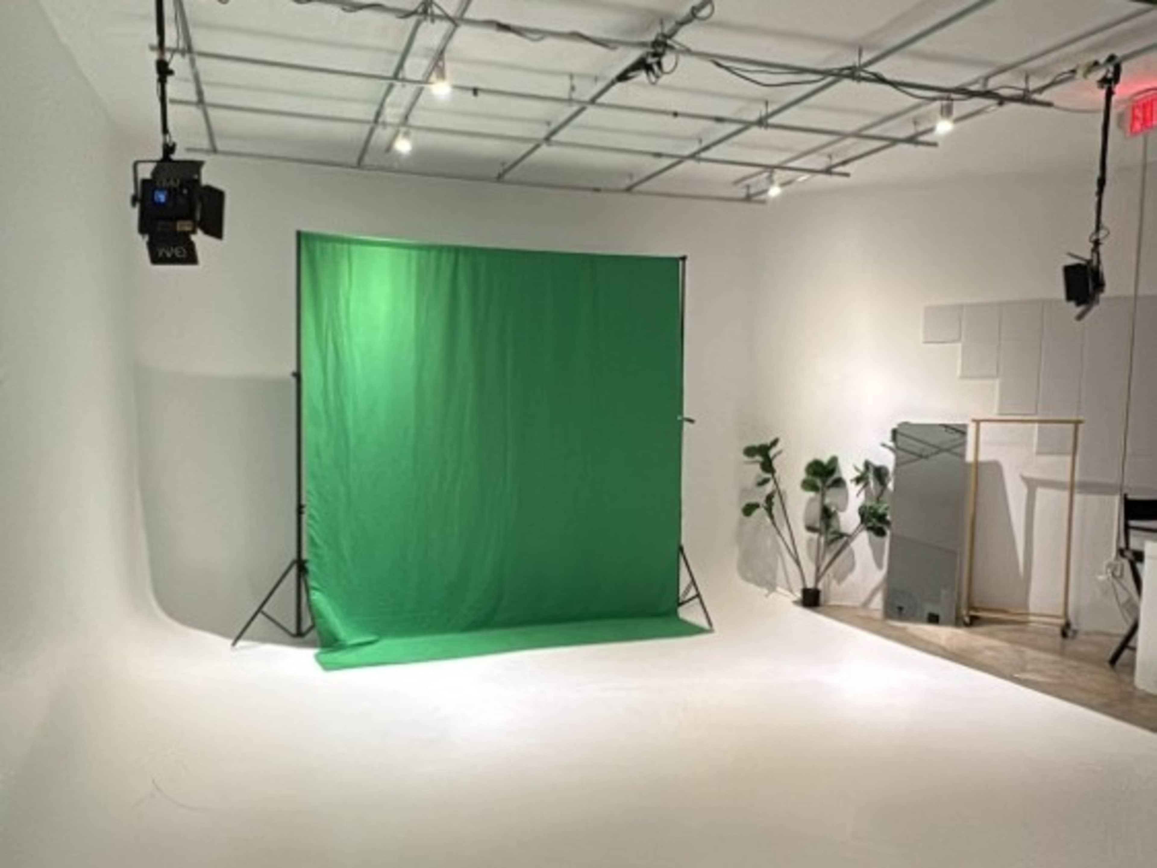 Green Screen Backdrop