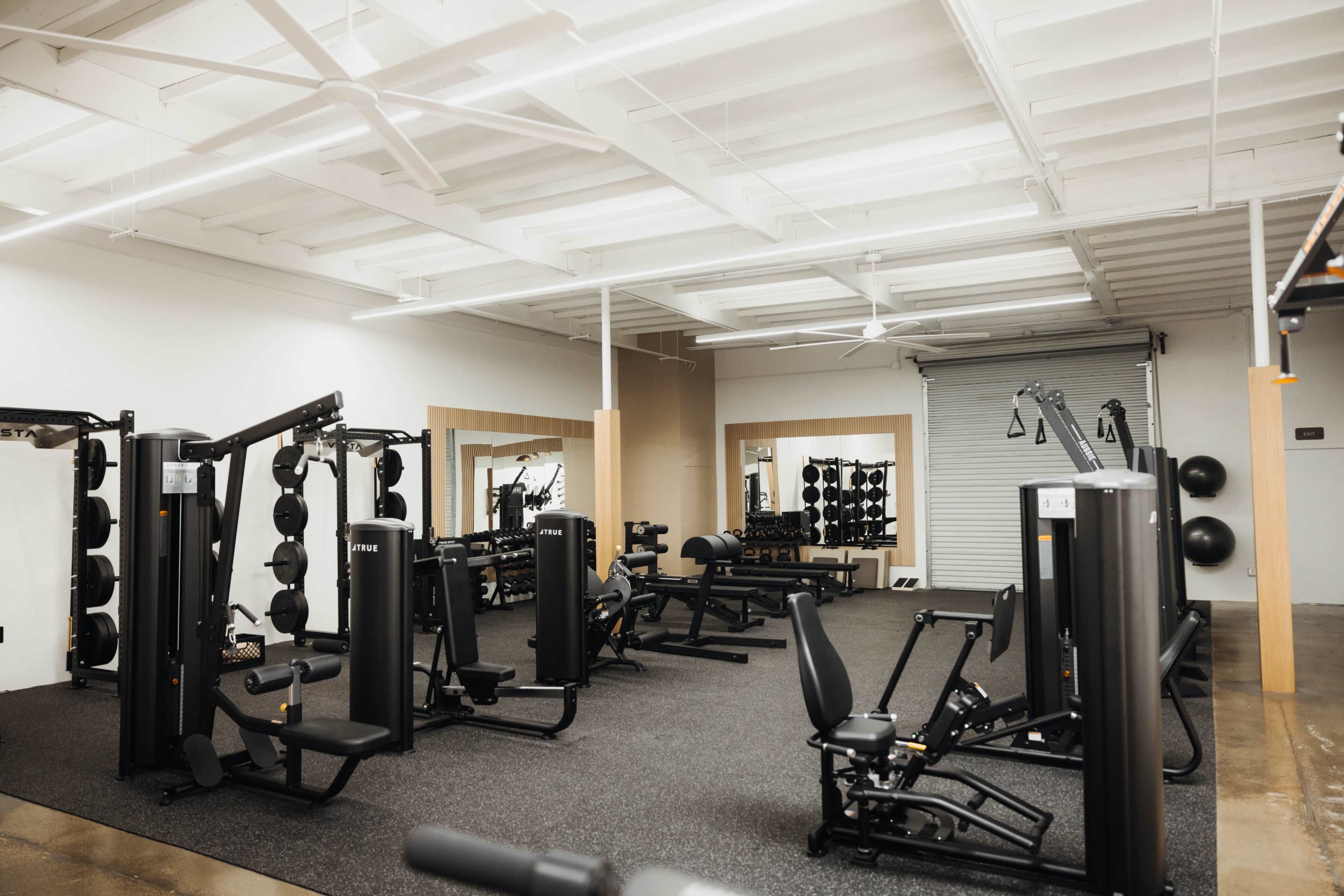 NEW NEUTRAL BOUTIQUE GYM IN OC - FOCUS ATHLETICS STUDIO Image in Costa Mesa, Costa Mesa, CA