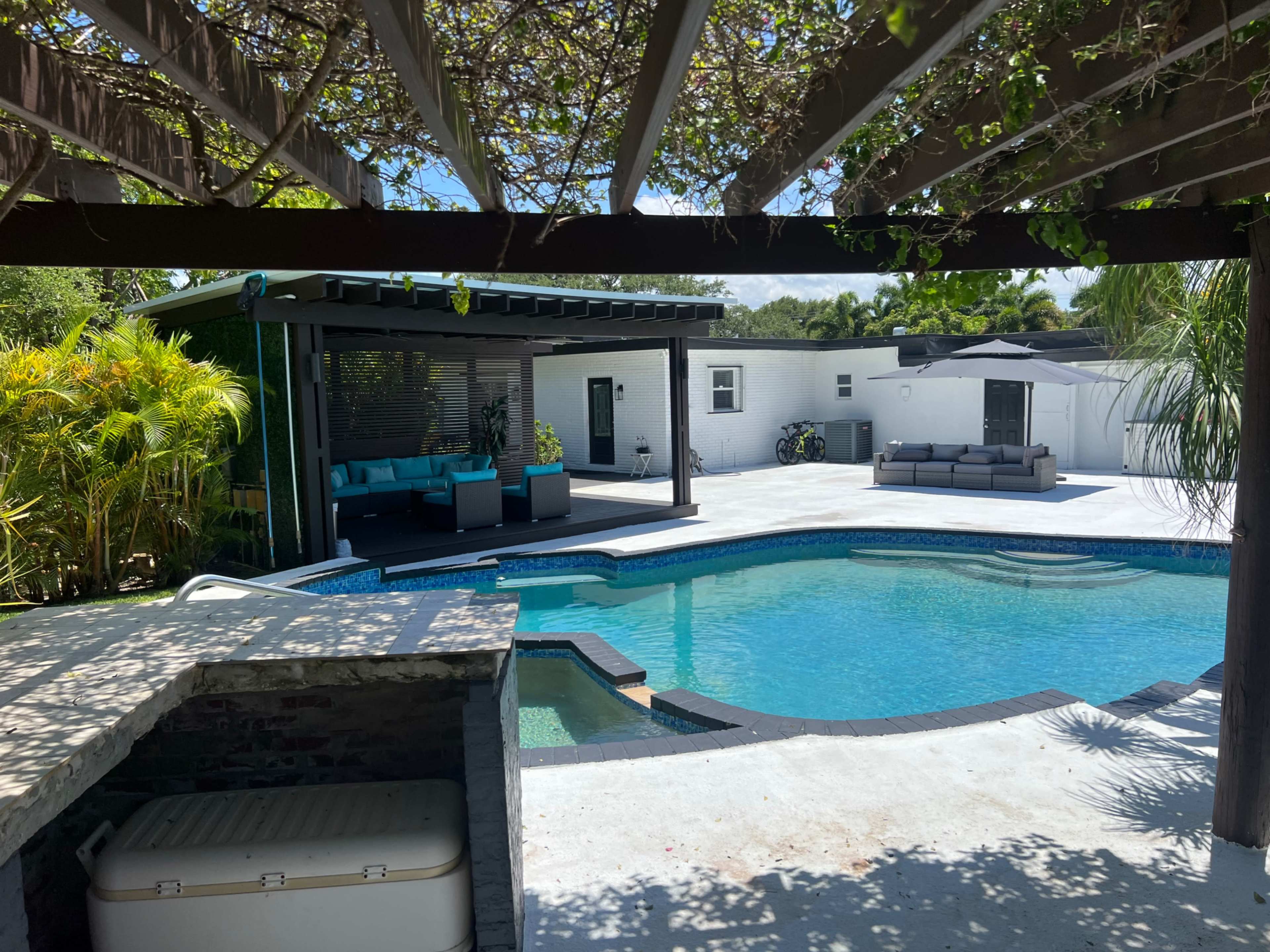 Tropical Backyard Oasis in Fort Lauderdale – Large Pool, Gazebo & Lush Vibes for Events & Shoot Image in South Fort Lauderdale, Fort Lauderdale, FL